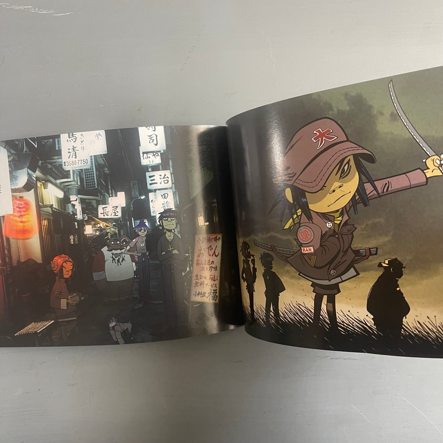 2001 Gorillaz art book