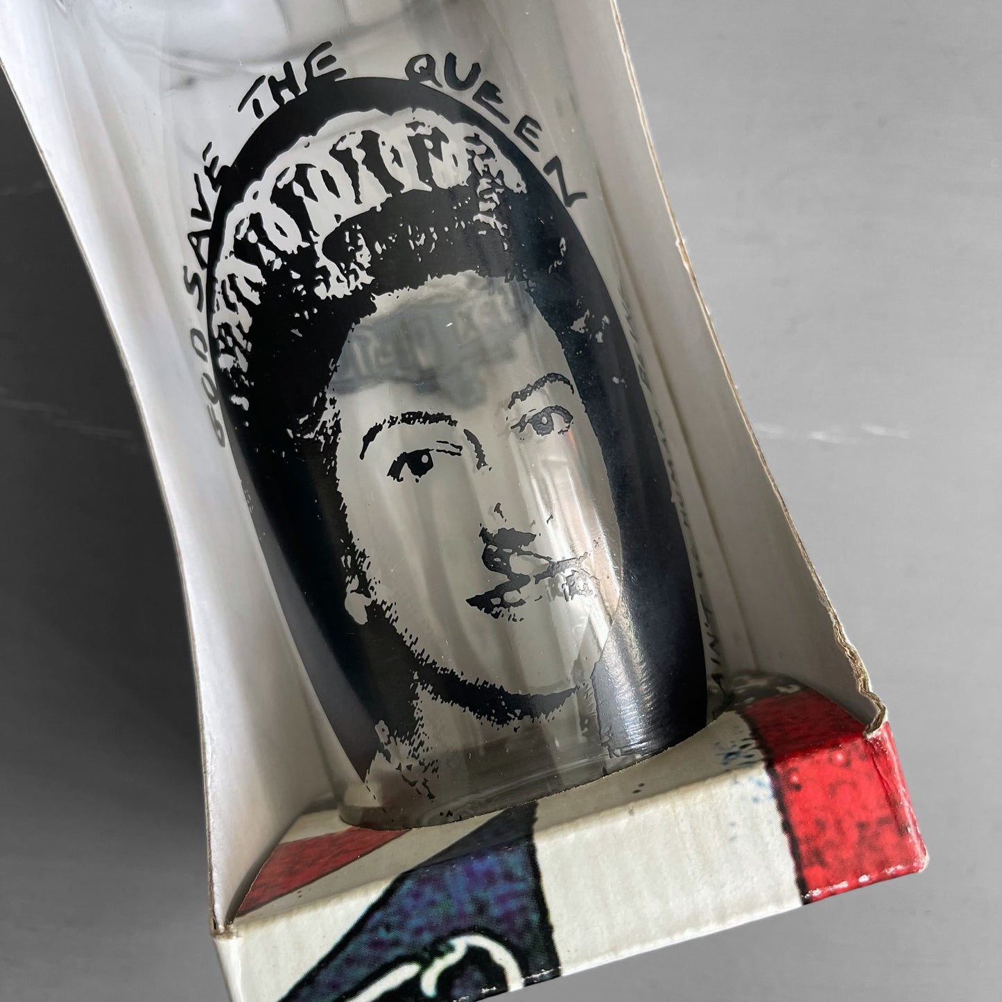 2005 Sex Pistols boxed glass