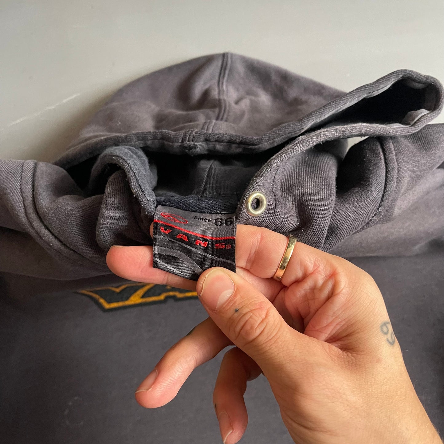 1990s VANS hoodie (L)