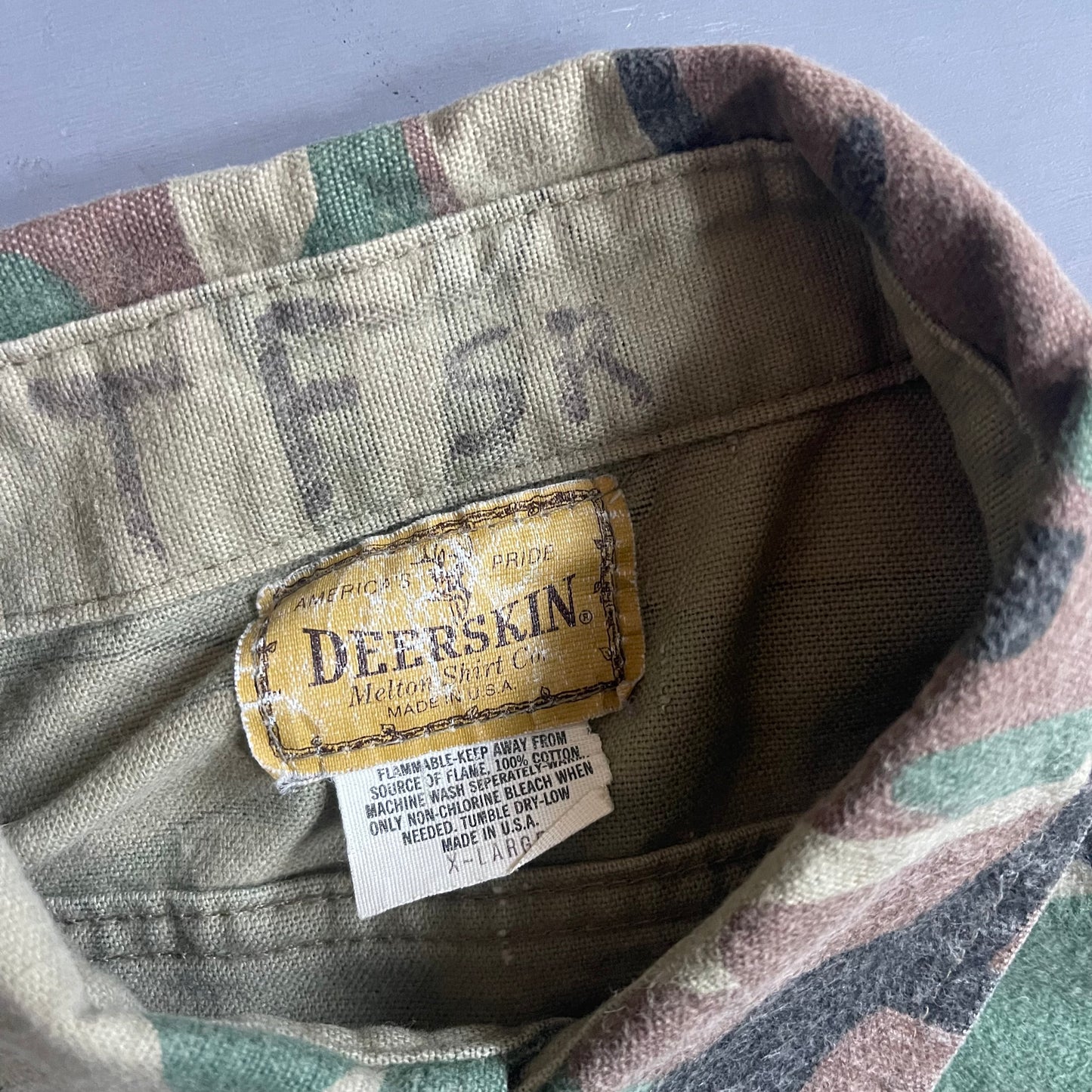 1990s deerskin camo flannel shirt (XL)