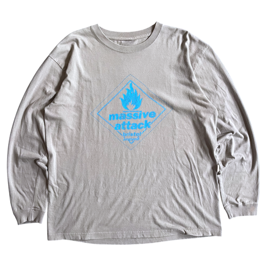 Early 2000s Massive Attack long sleeve T-shirt (L)