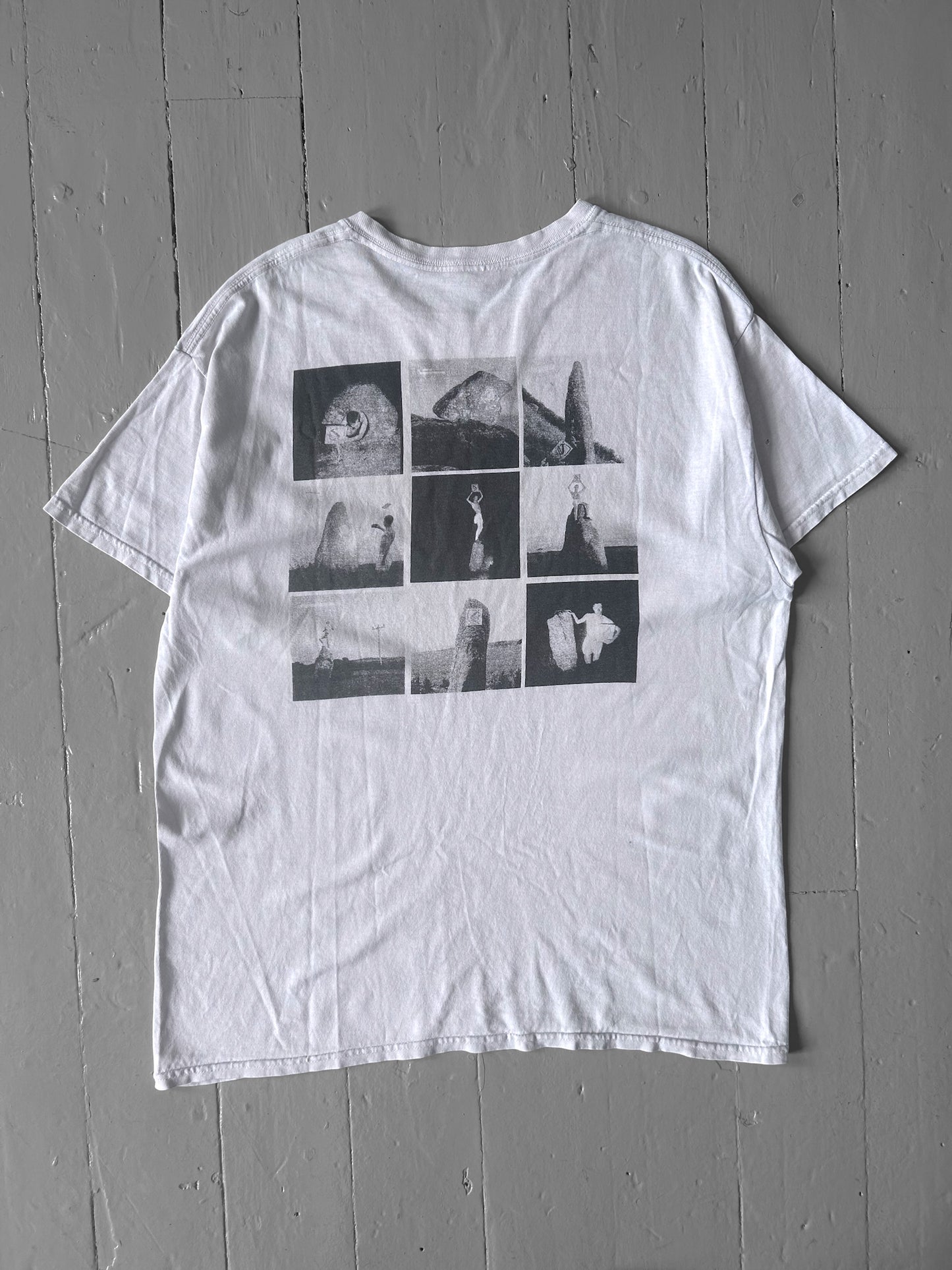 2017 Mount Kimbie lone survivor album T-shirt (XL)