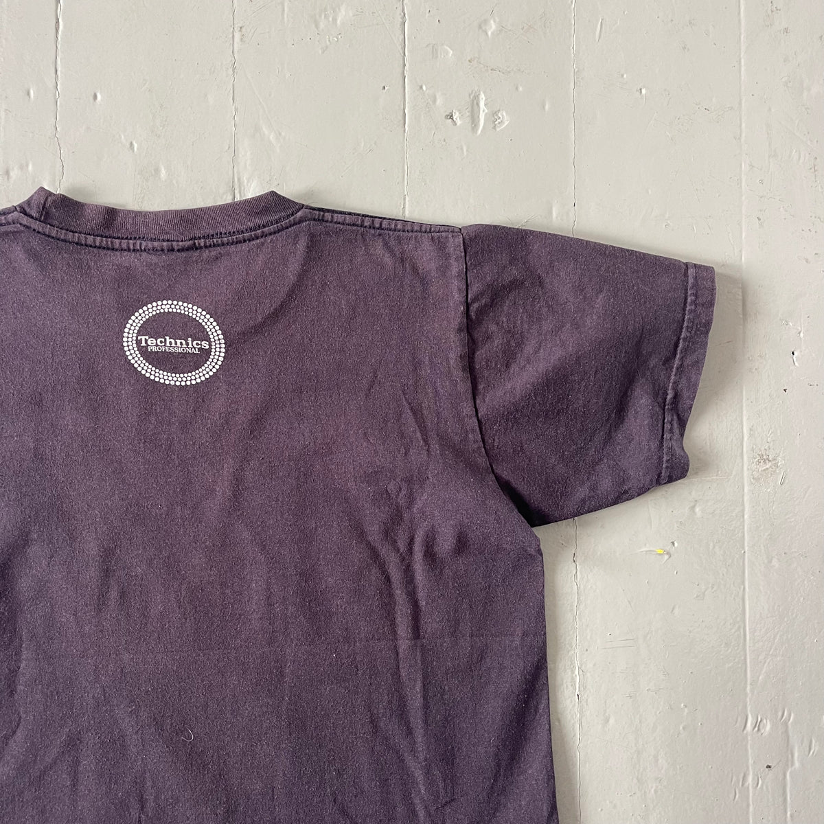Early 2000s Technics T-shirt (S)