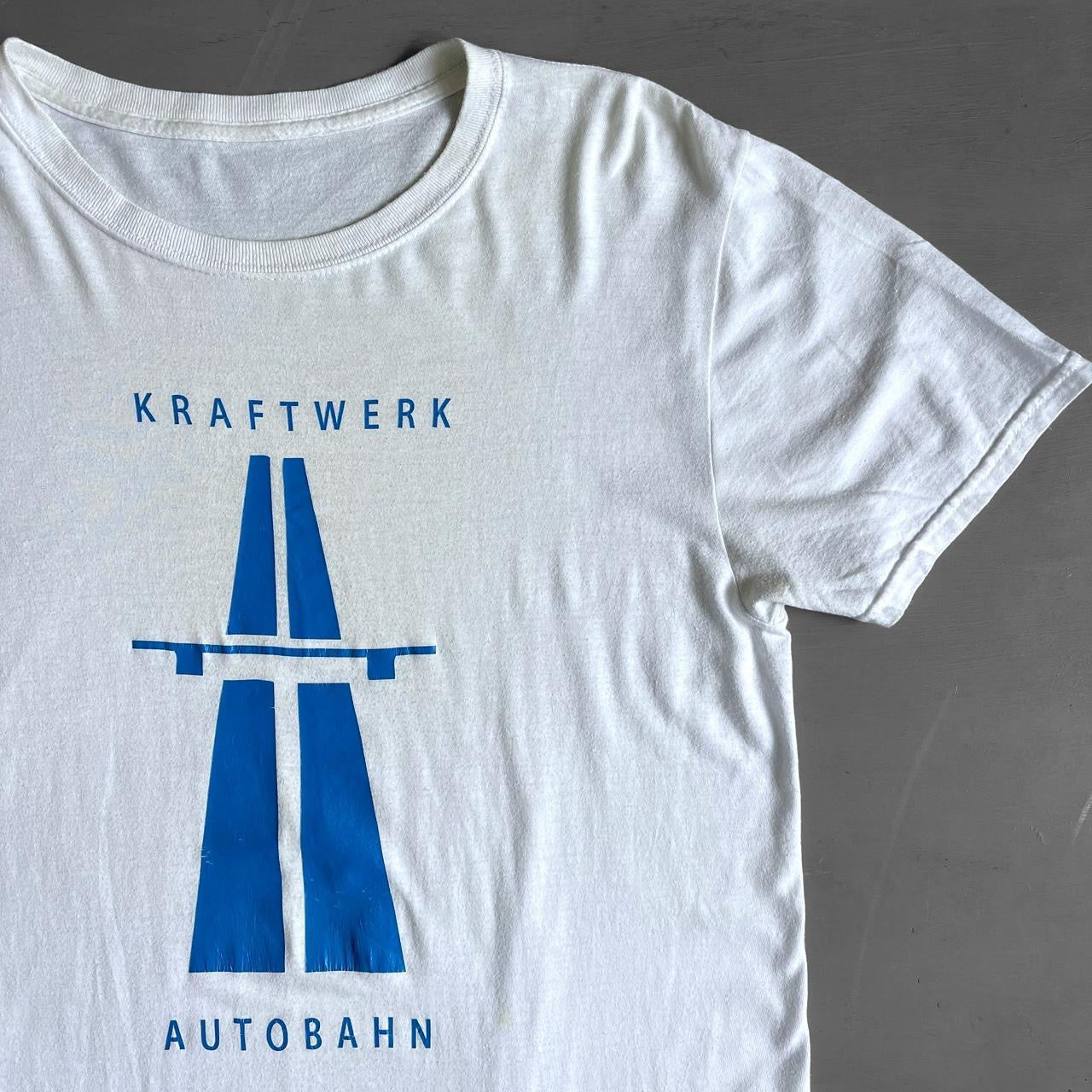Mid 2000s Kraftwerk autobahn T-shirt (M)