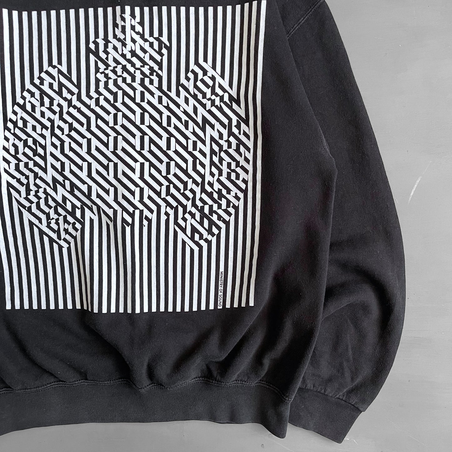 2000s Ministry of sound sweatshirt (M/L)
