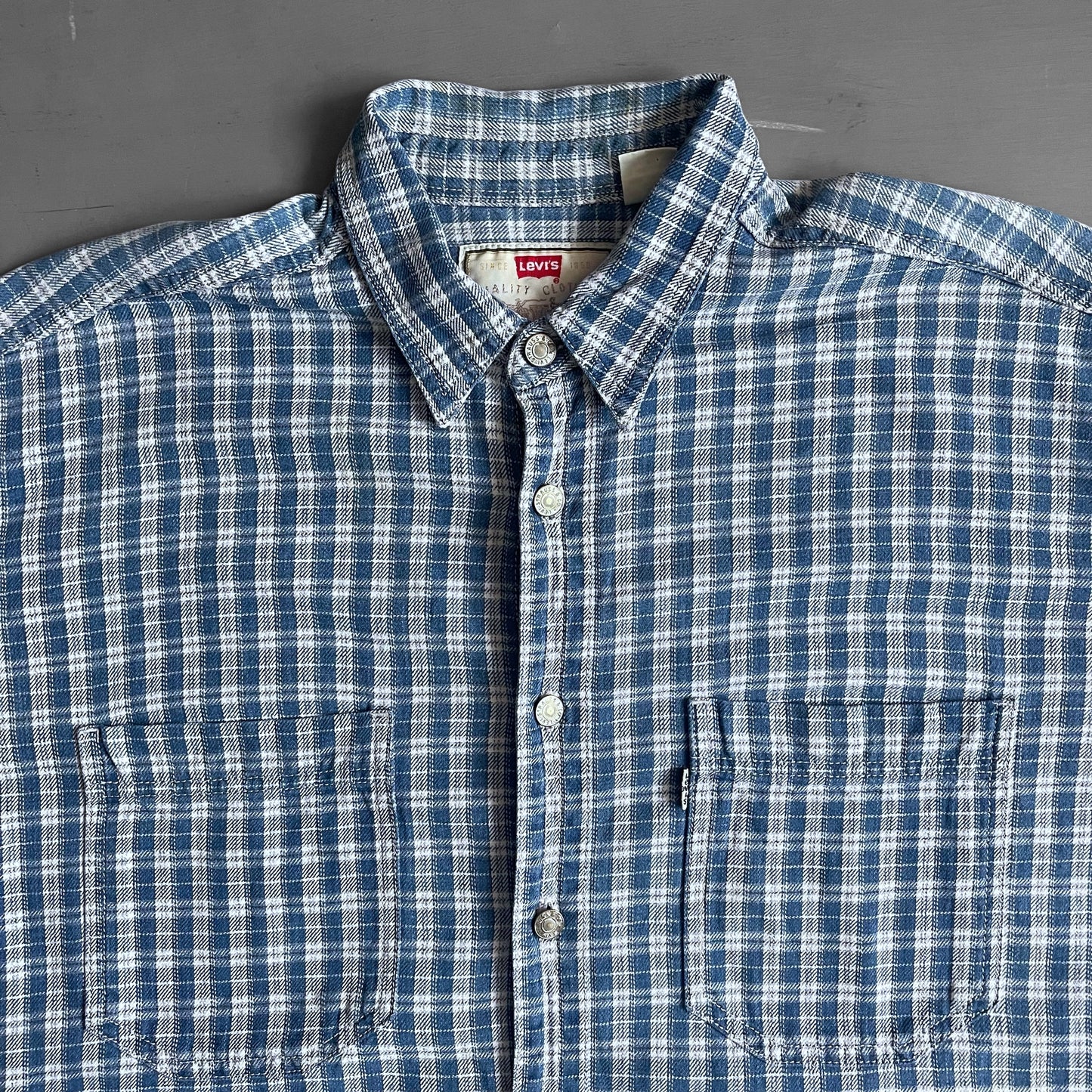 1990s Levi’s flannel shirt (L)