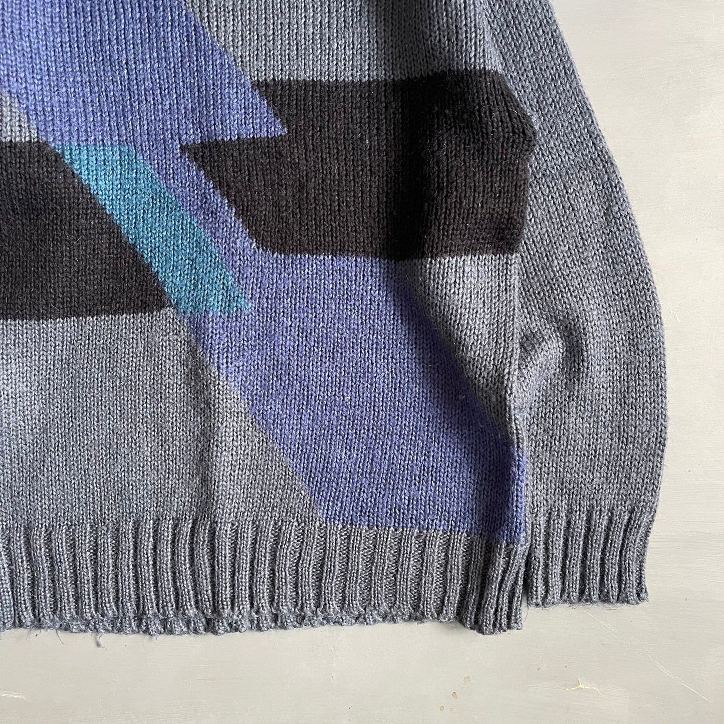 1980s hand knitted jumper (M)