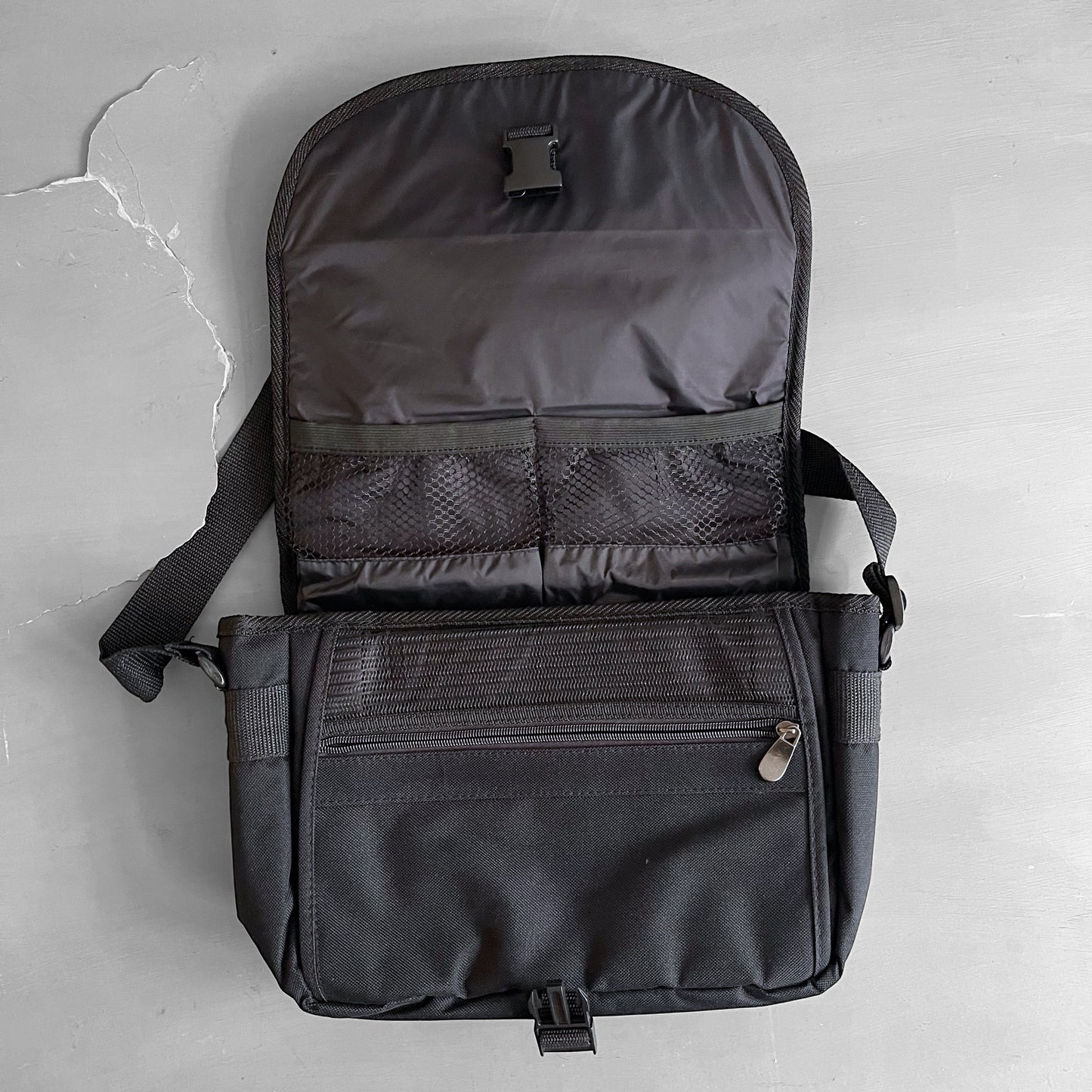 1990s PlayStation 1 messenger bag