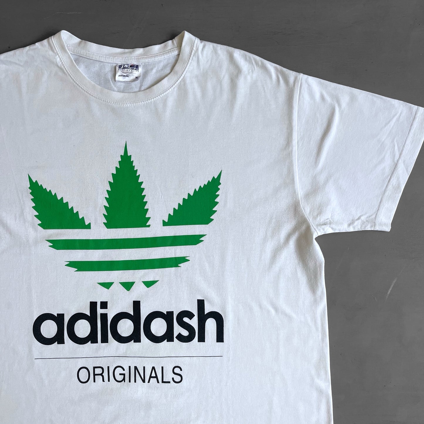 2000s Adihash originals T-shirt (XL)