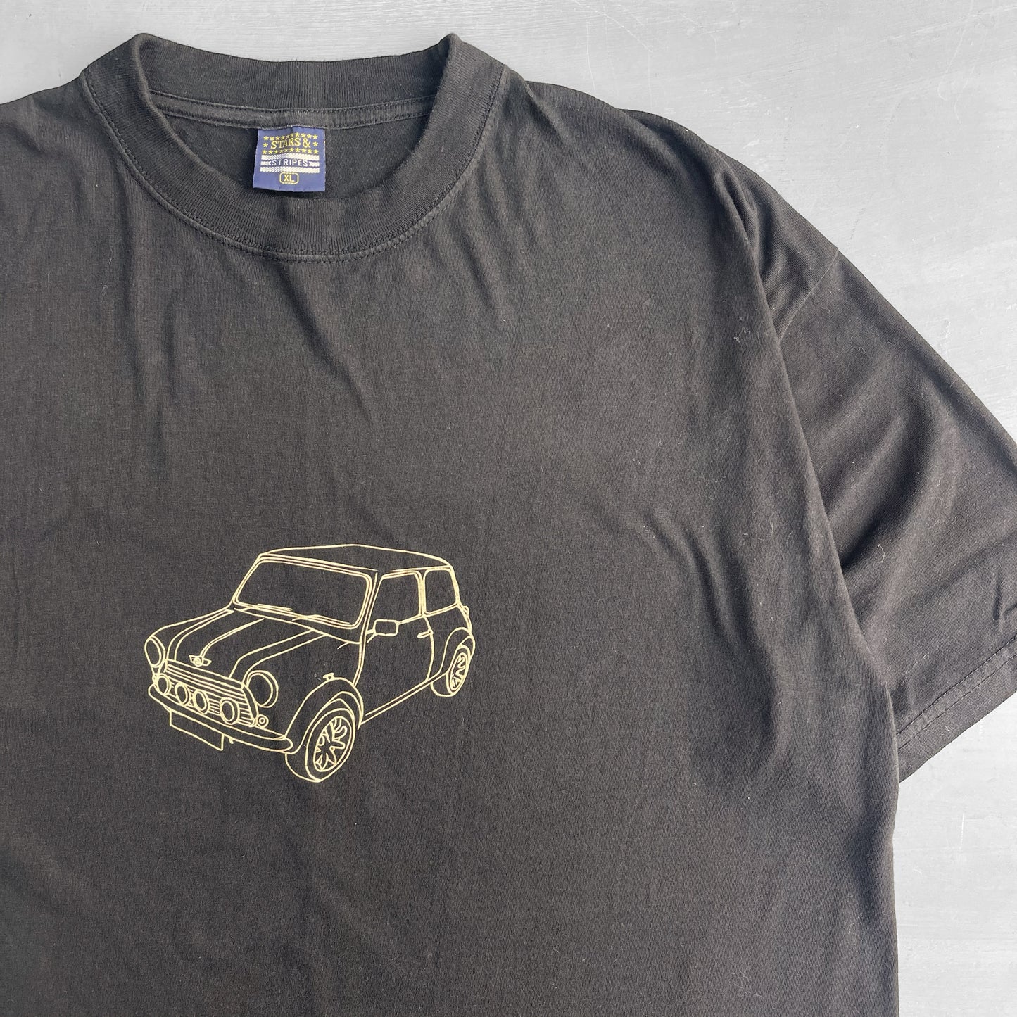 2000s Mini car T-Shirt (L)