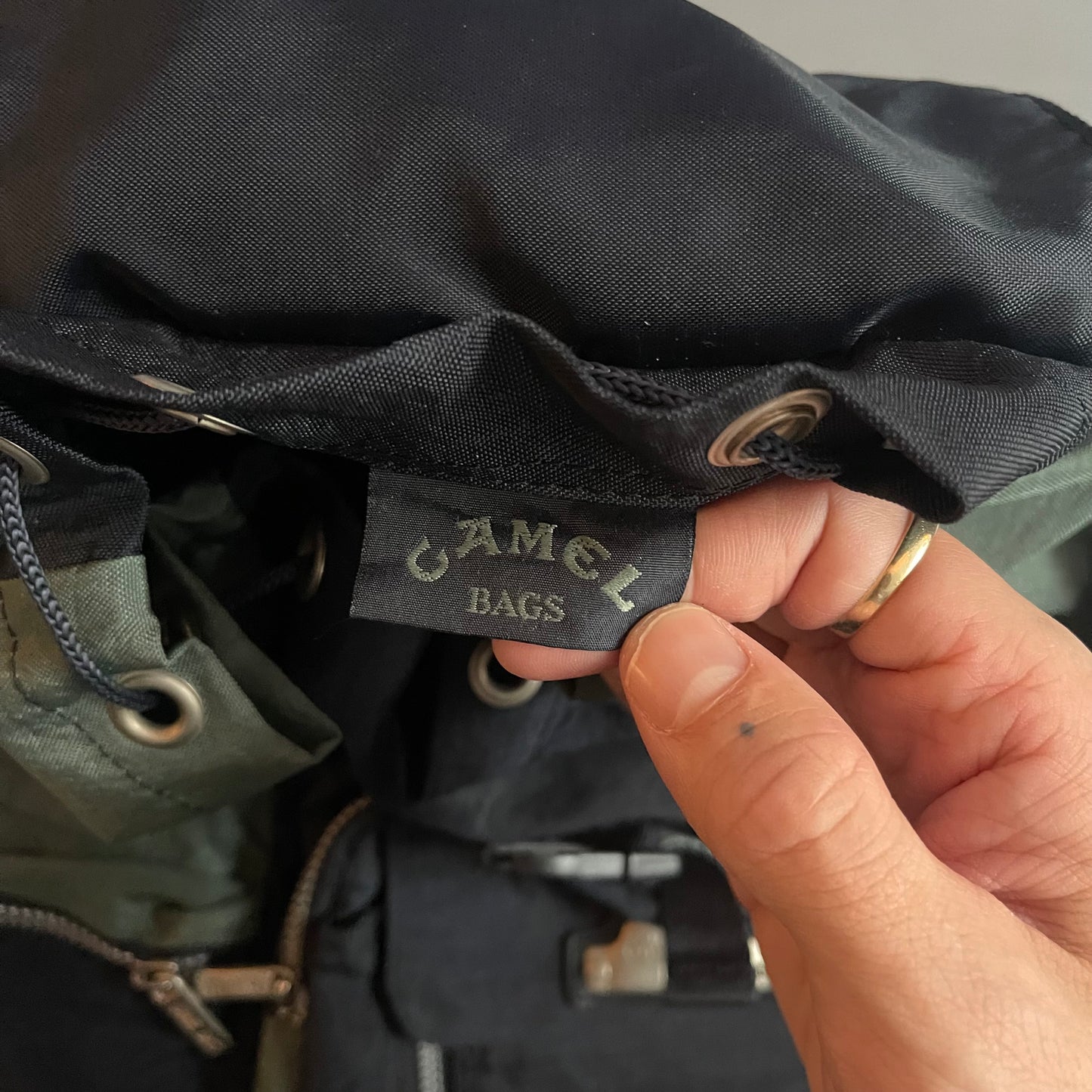 1990s Camel bag