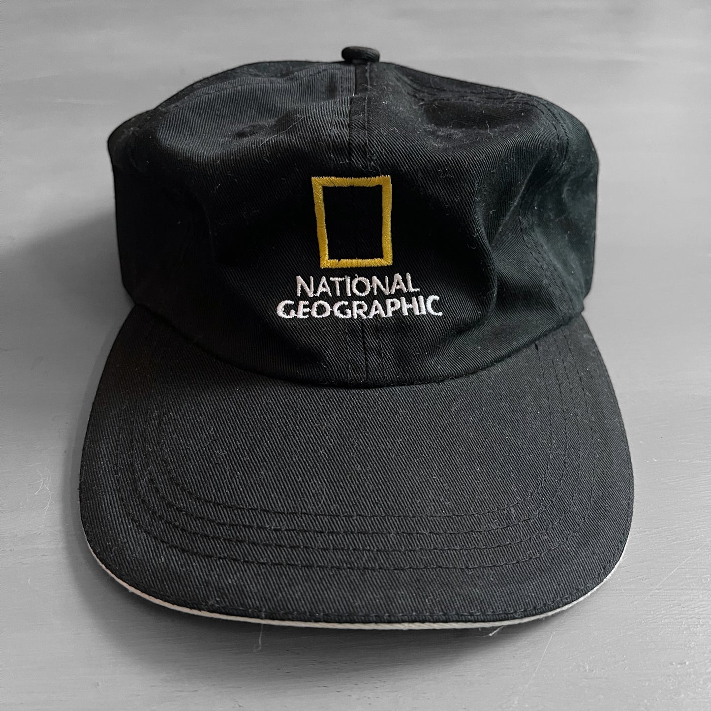 2000s National Geographic cap