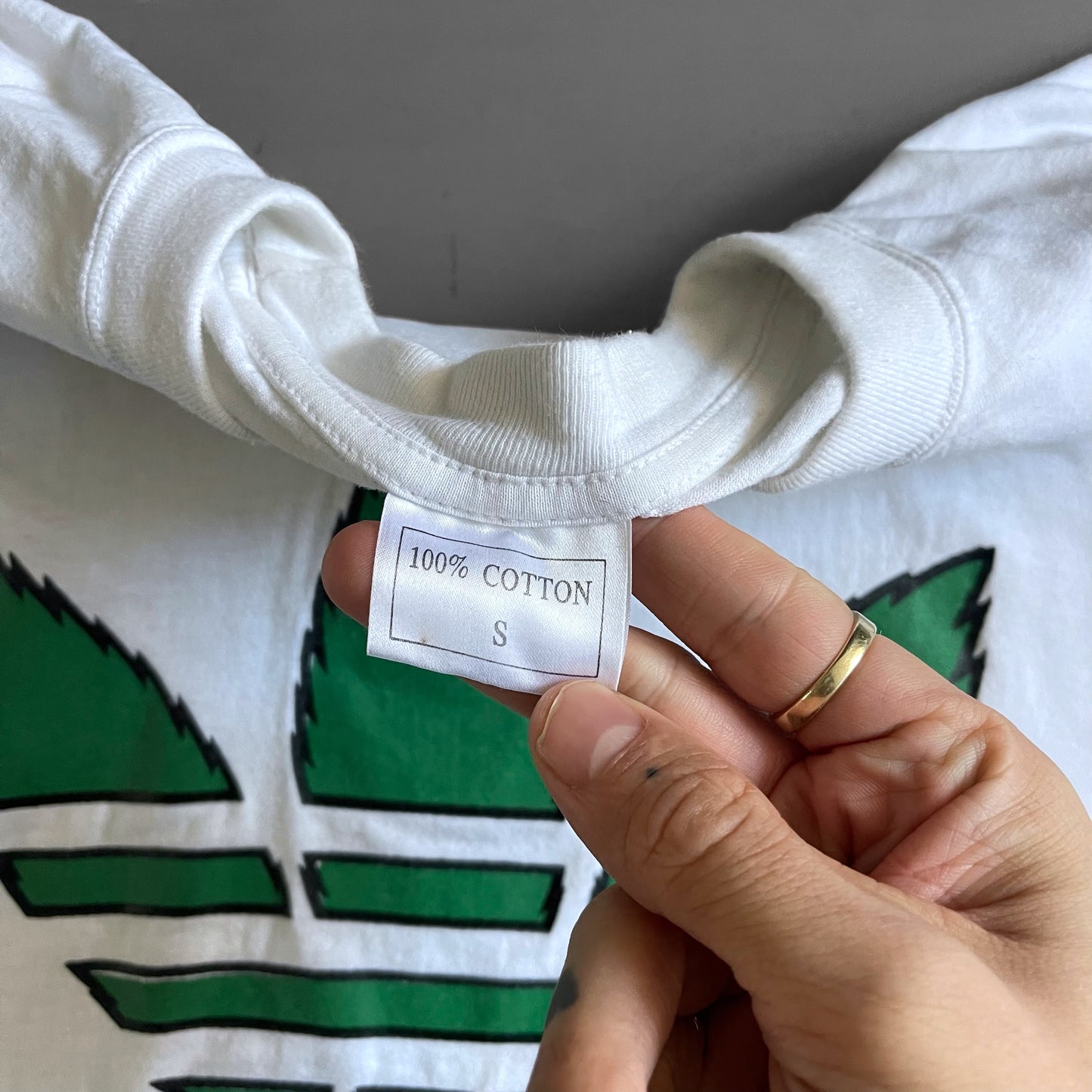 1990s Adihash T-shirt (M)