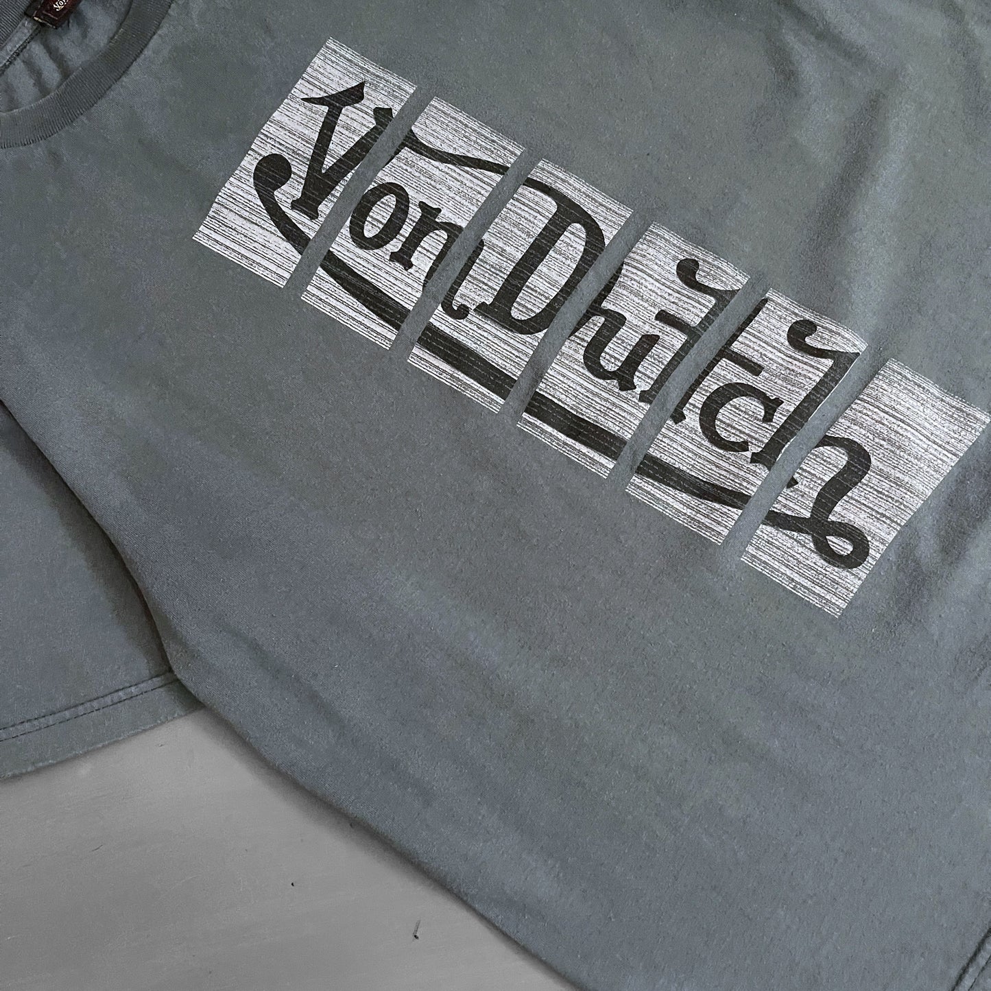 1990s Von Dutch T-shirt (M)