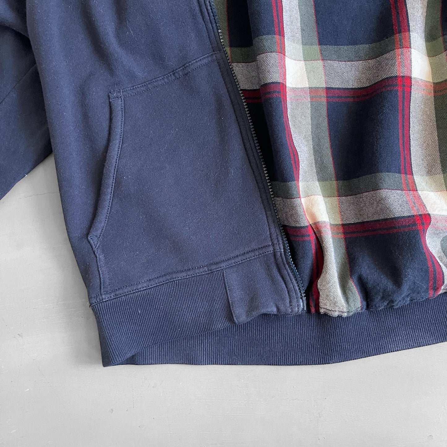 1990s Levi’s reversible plaid hoodie (M/L)
