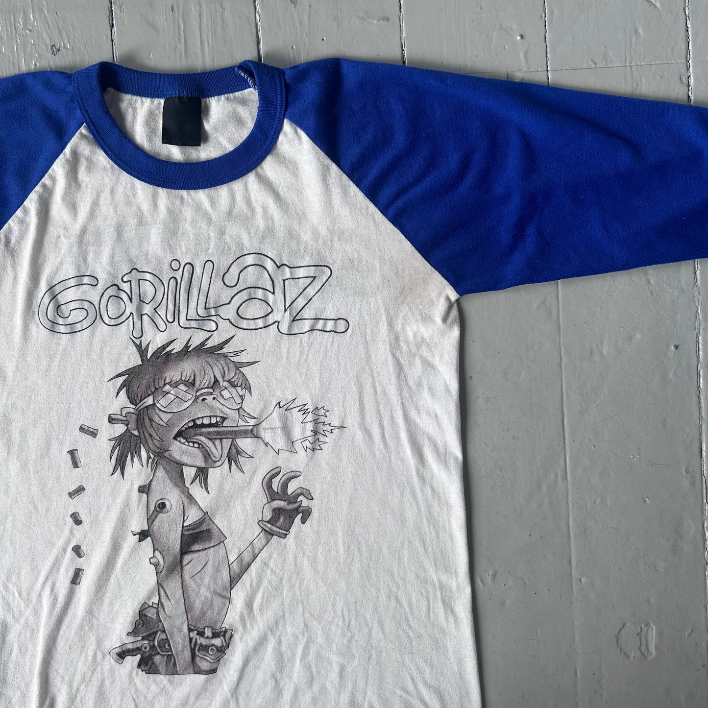 Early 2000s GORILLAZ T-shirt (S)