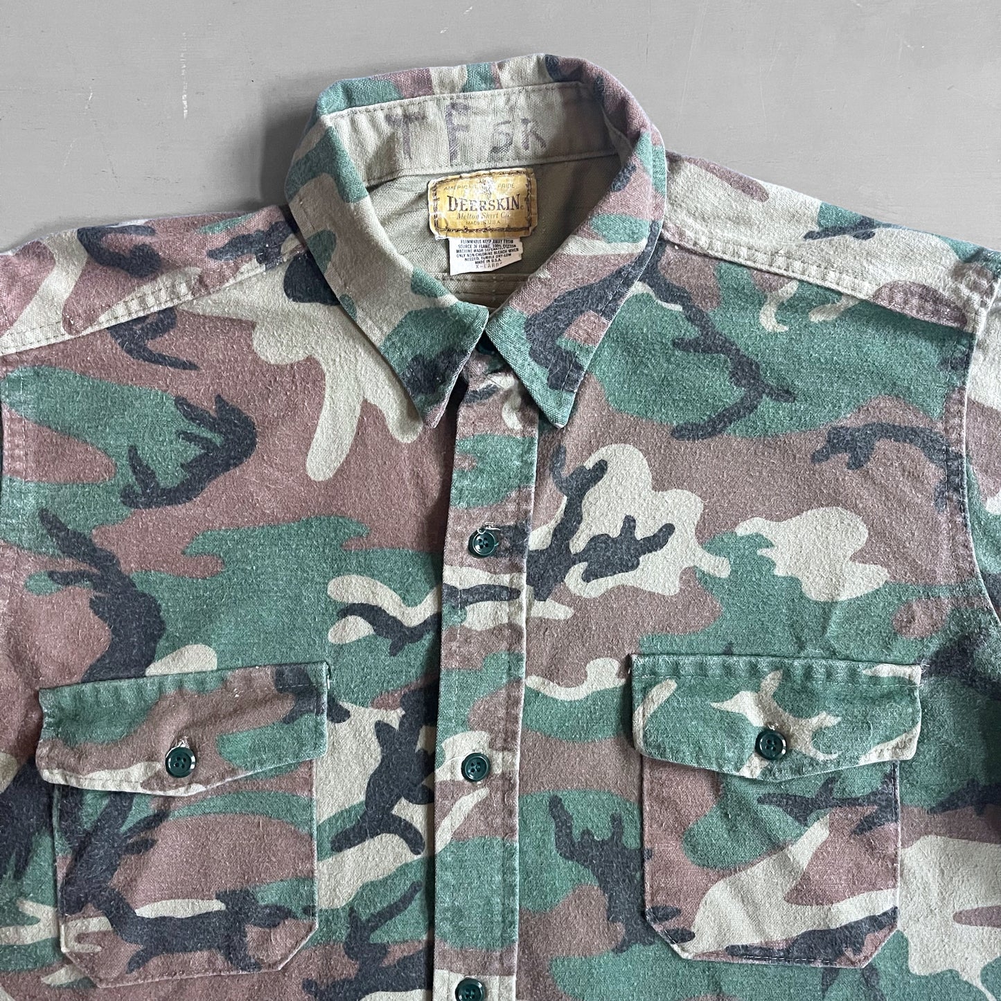 1990s deerskin camo flannel shirt (XL)