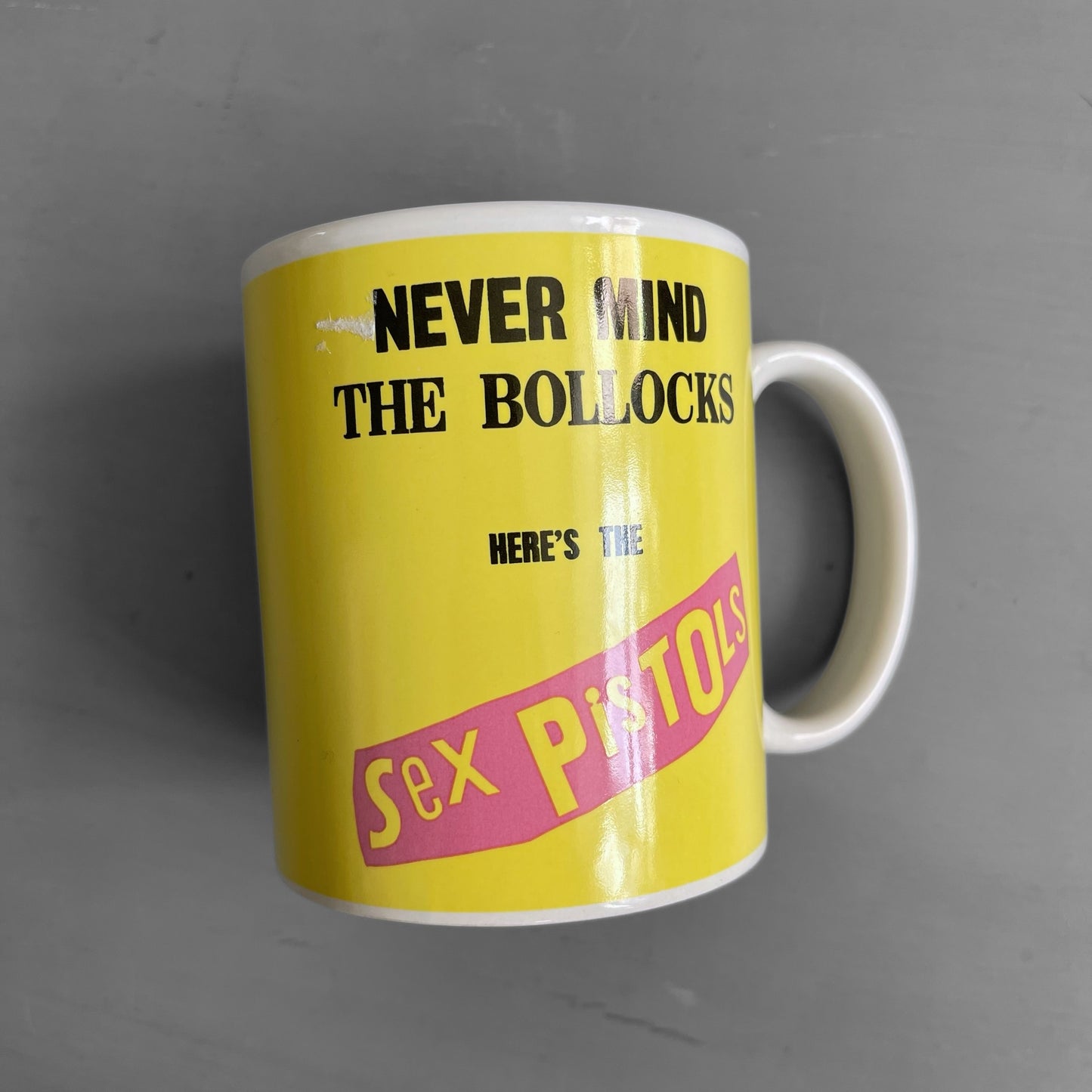 2005 Sex Pistols never mind the bollocks mug