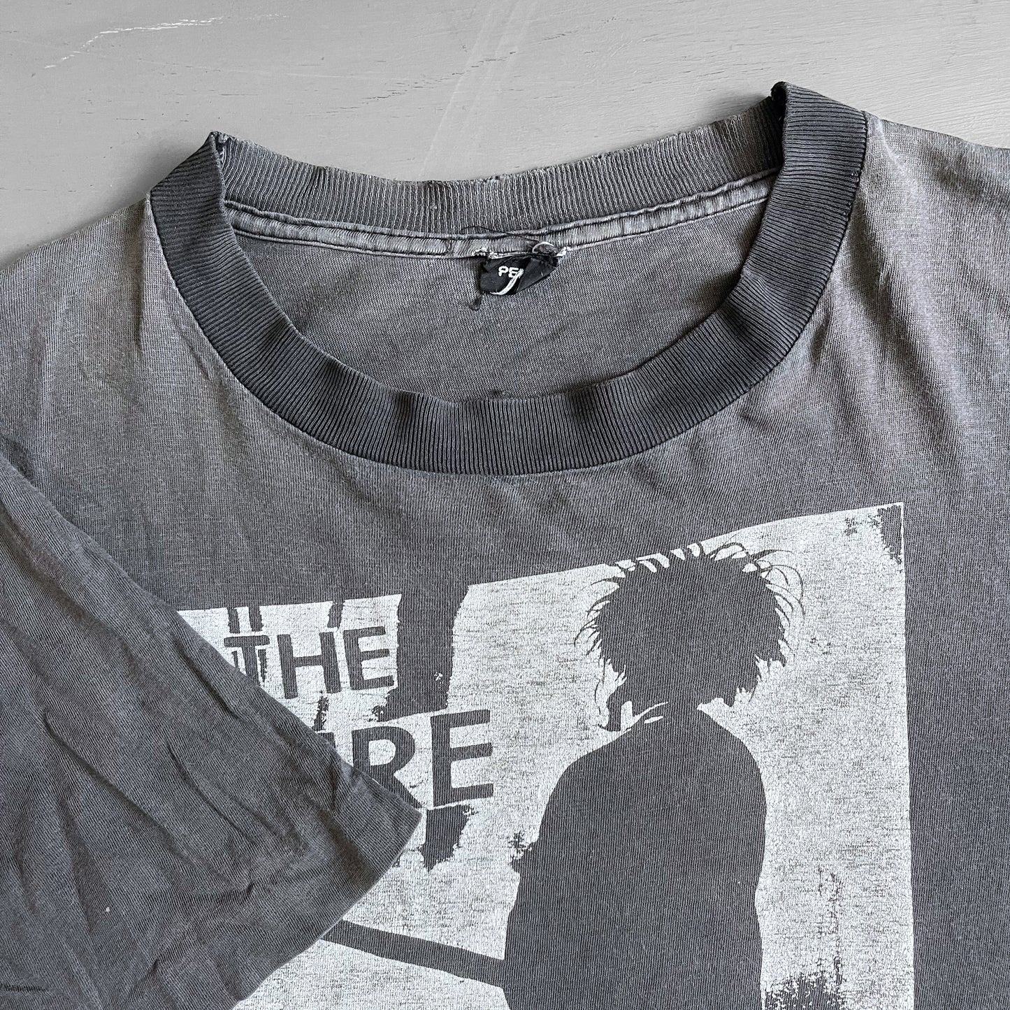 1990s The Cure boys don’t cry T-shirt (M)