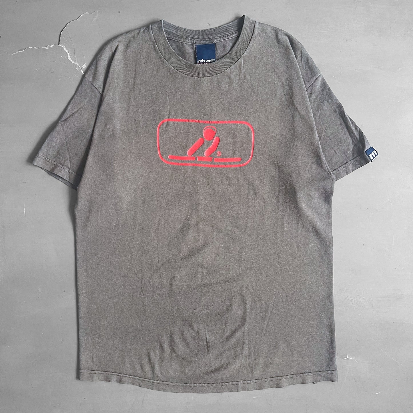 2000s Mixwell DJ T-shirt (L)