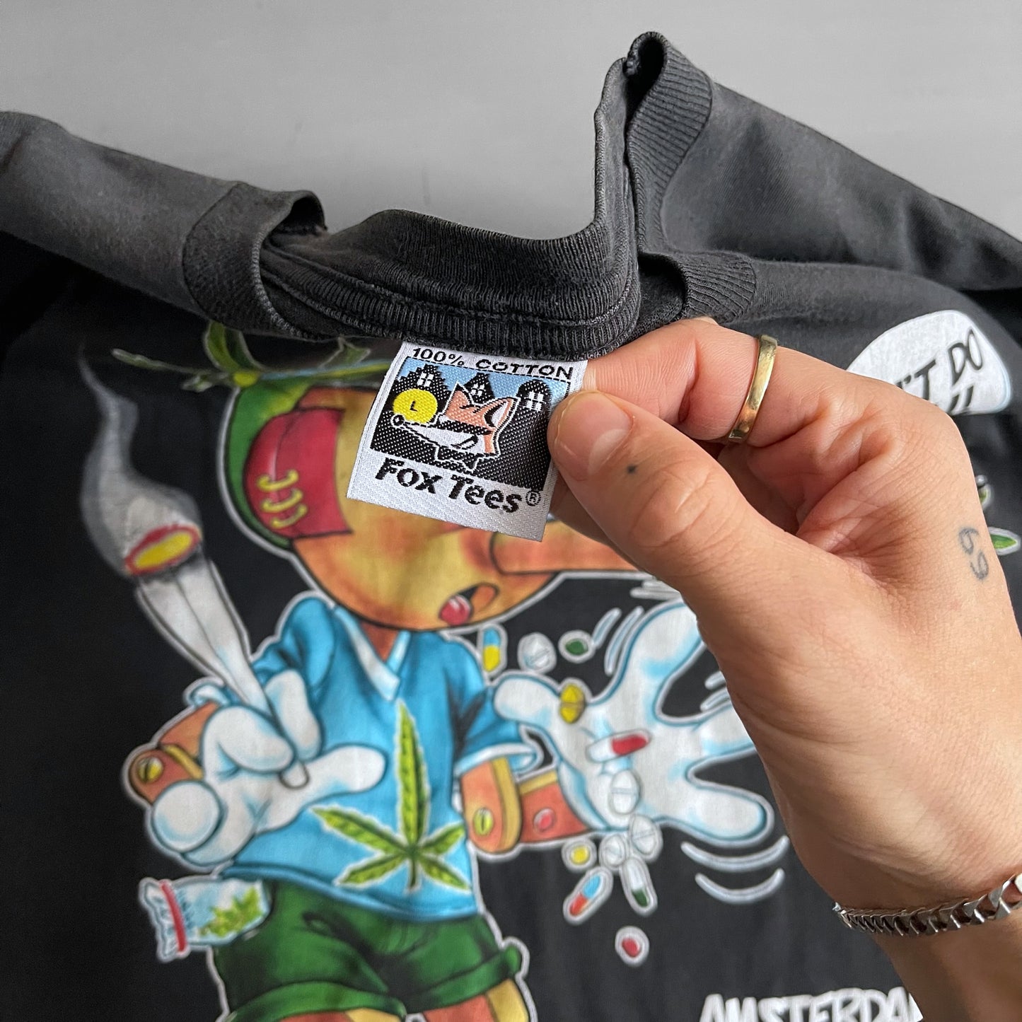 1990s I don’t do drugs Pinocchio Amsterdam T-shirt (L)