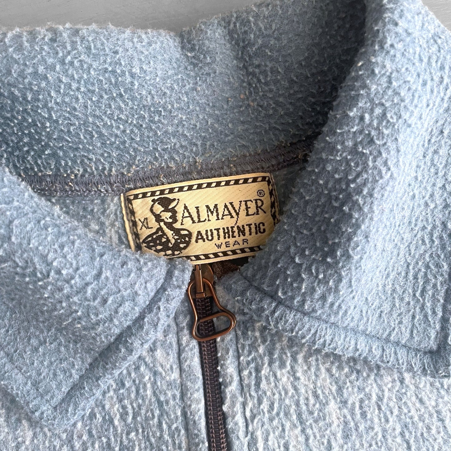 Almayer Xpress fleece pull over (XL)