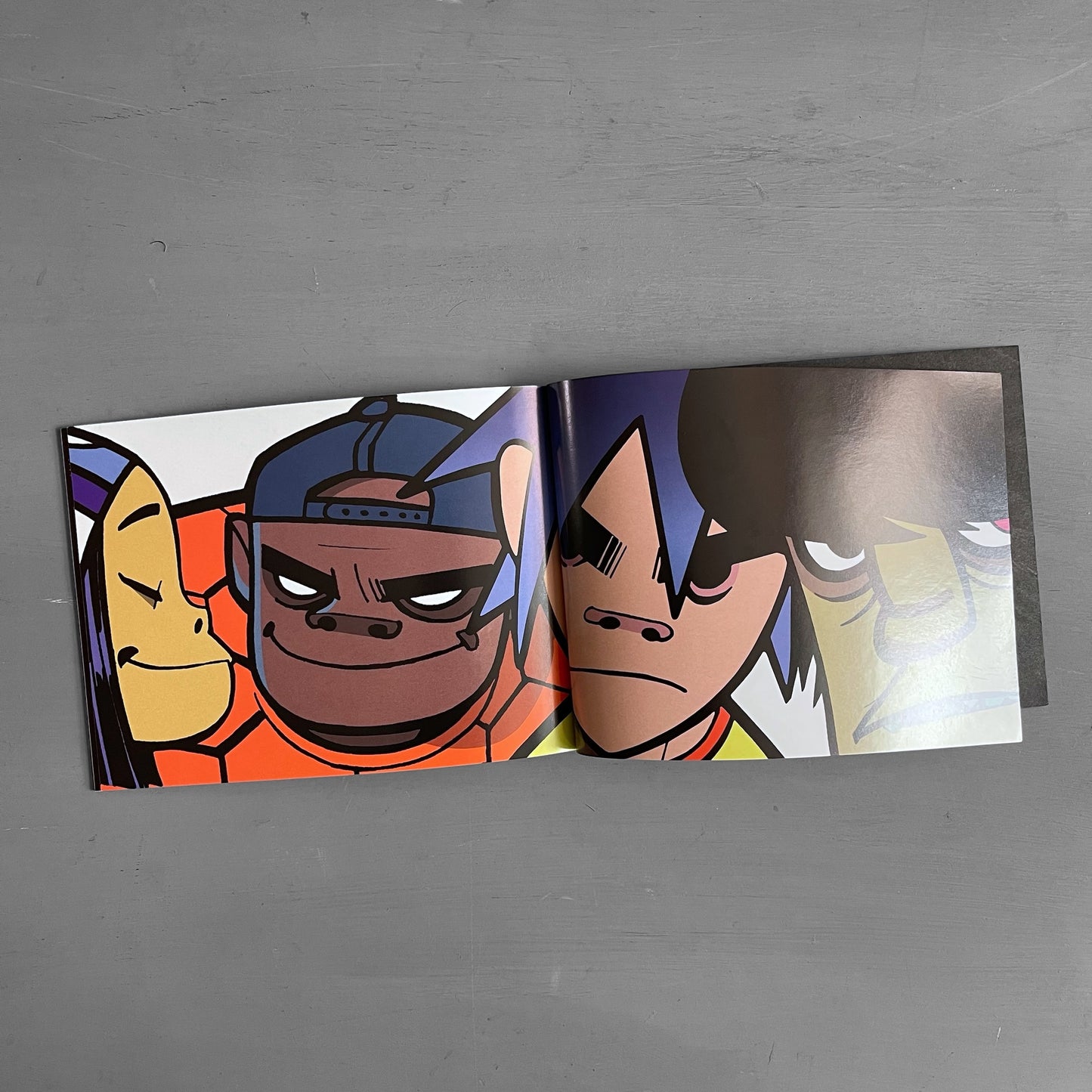 2001 Gorillaz art book