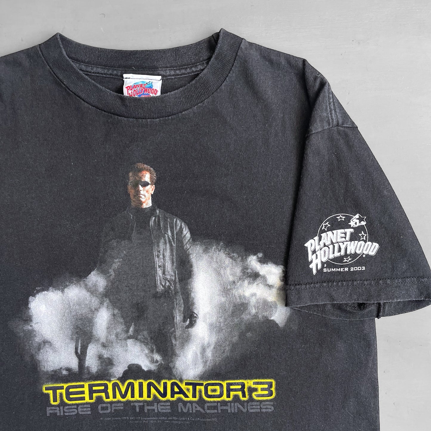 2003 Terminator 3: Rise of the machines planet Hollywood T-shirt (M)