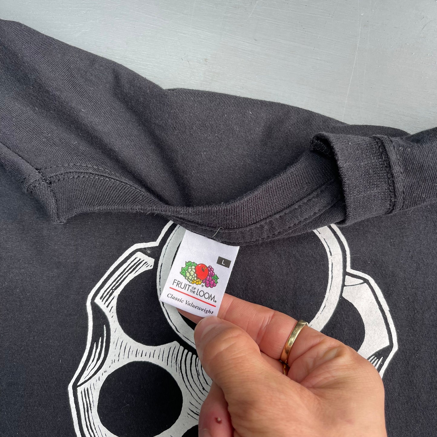 2000s hand gun long sleeve T-Shirt (L)