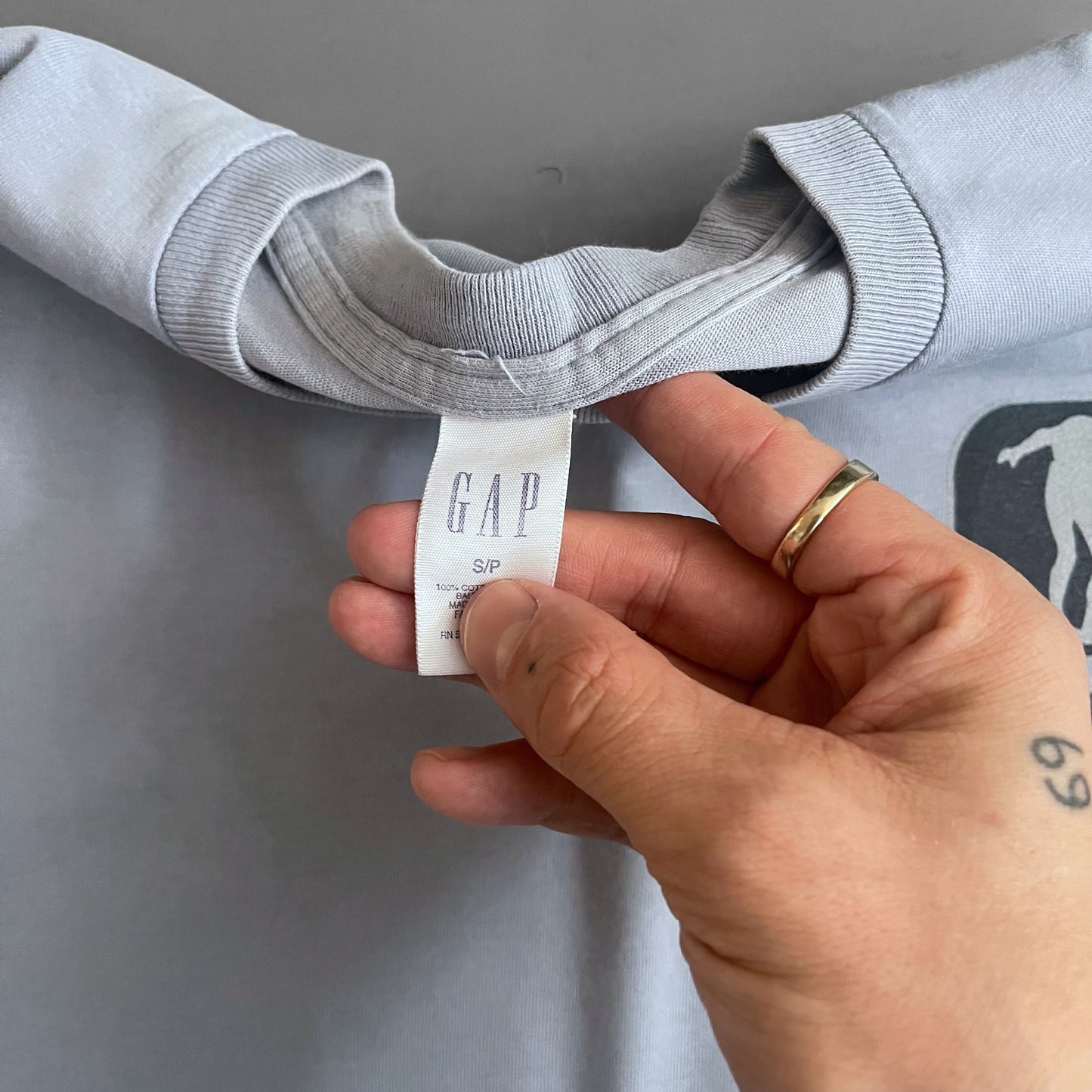 2001 GAP snowboarding T-shirt (L)