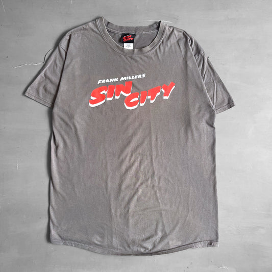 2014 Frank Miller’s Sin City T-shirt (L)