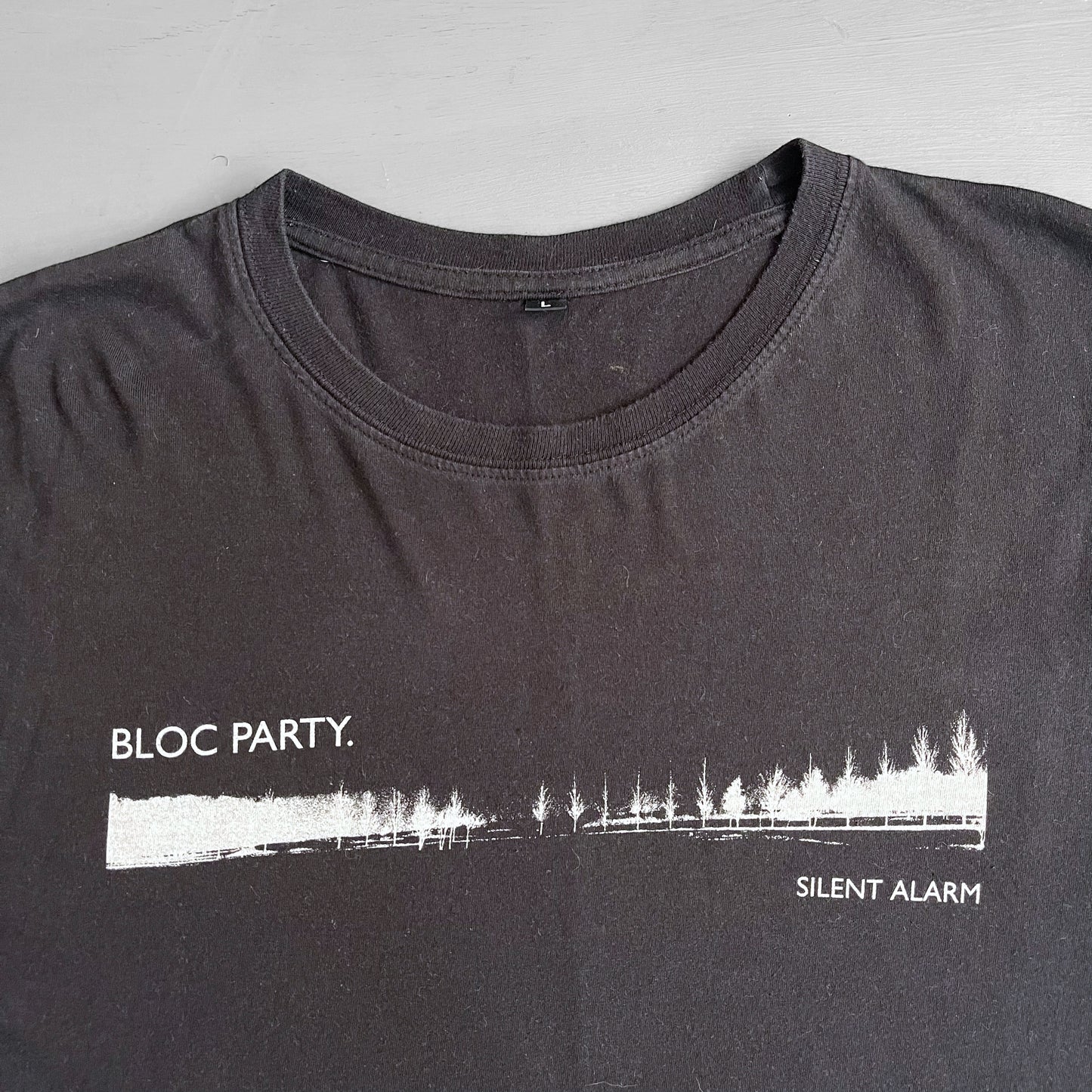 2005 Bloc Party silent alarm T-shirt (L)