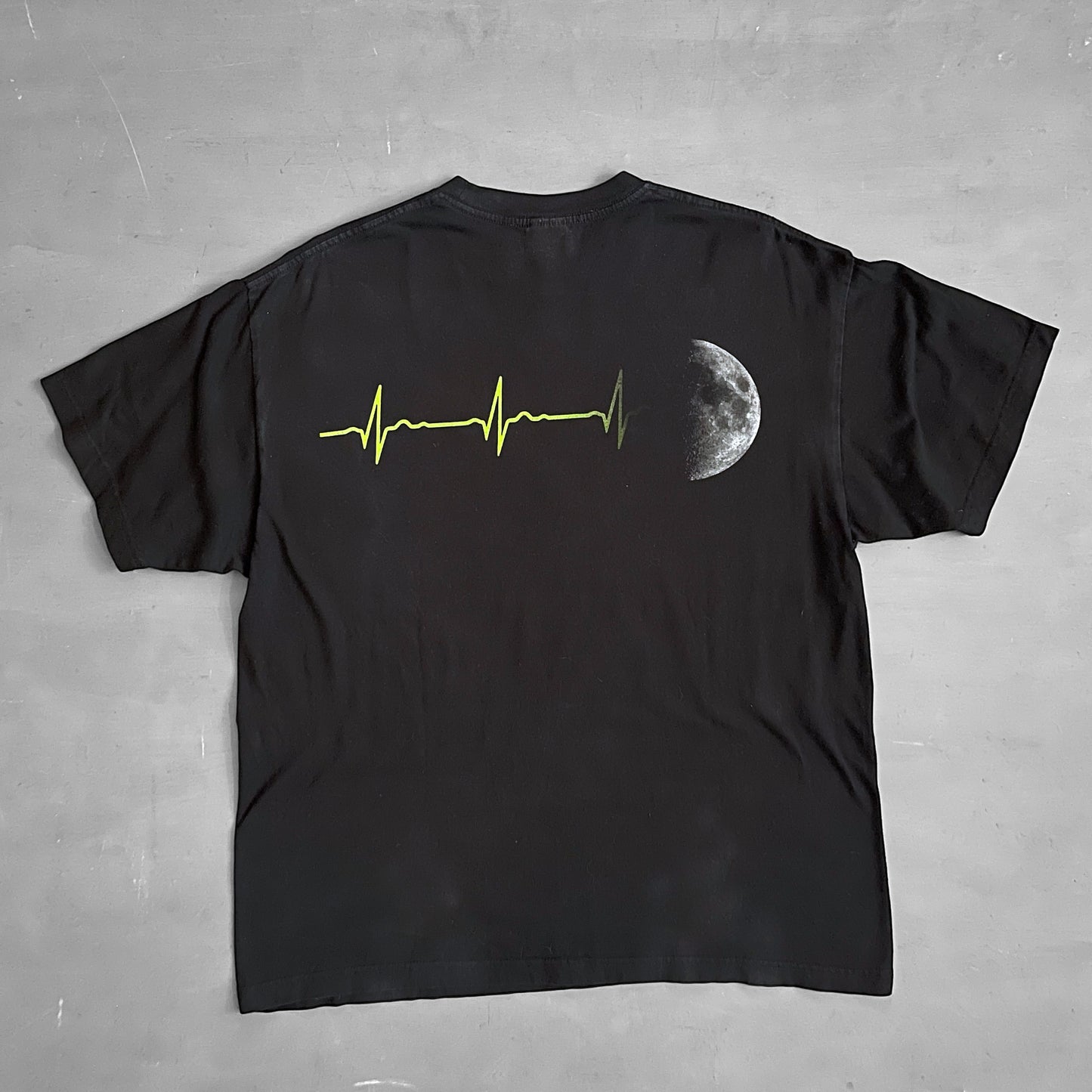 2005 Pink Floyd T-shirt (L)