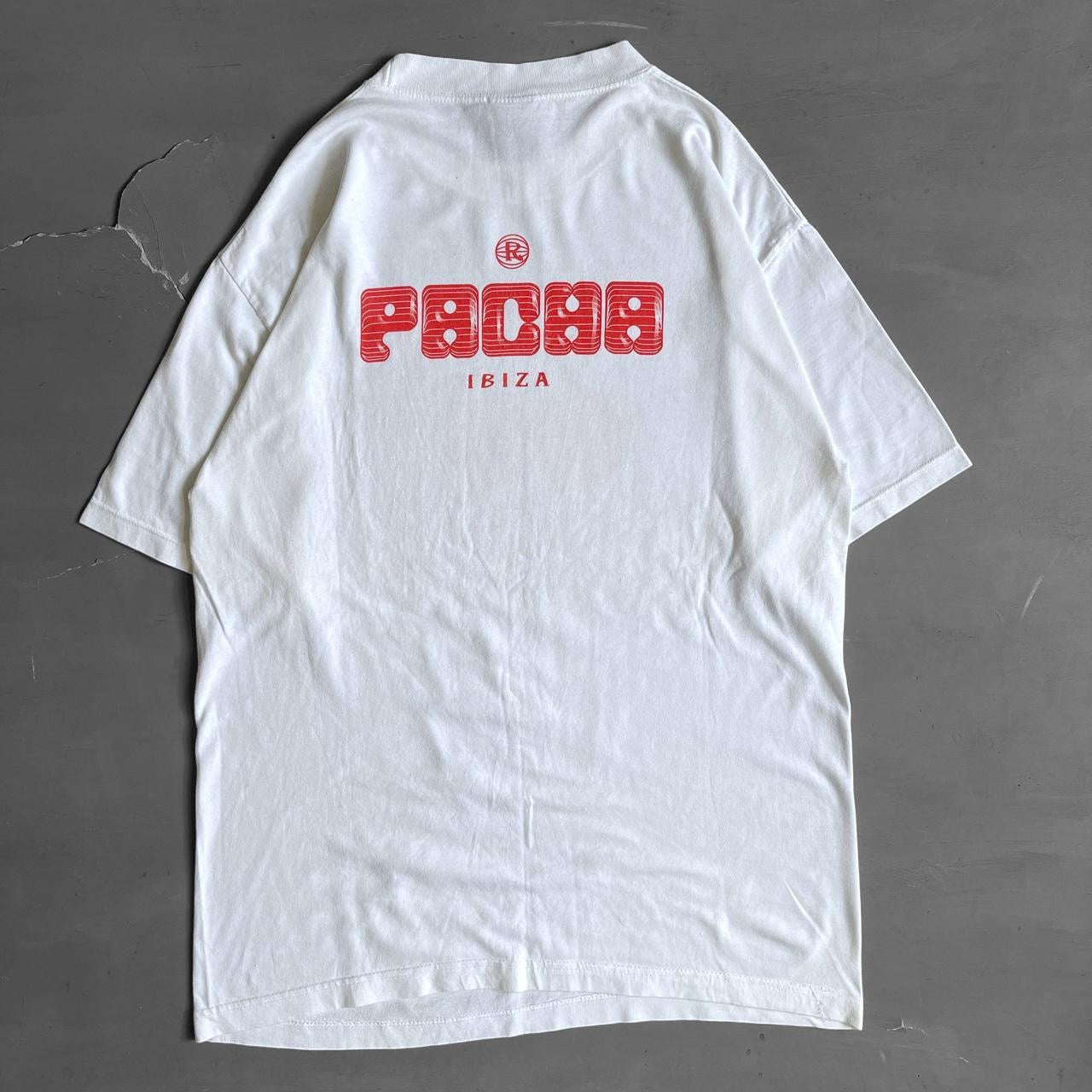 Early 2000s Pacha Ibiza T-shirt (M/L)