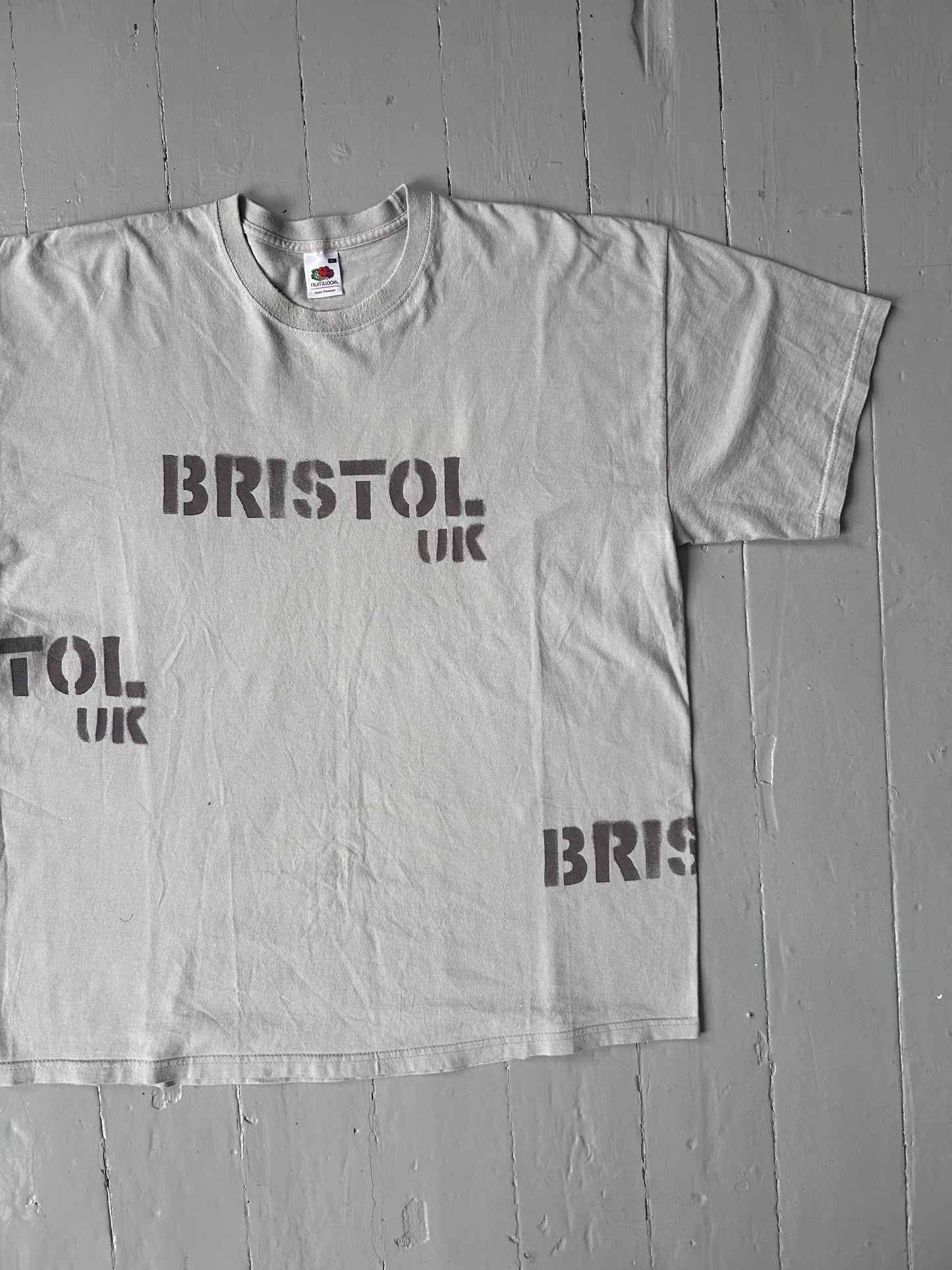 2000s Banksy Bristol T-shirt (XL)