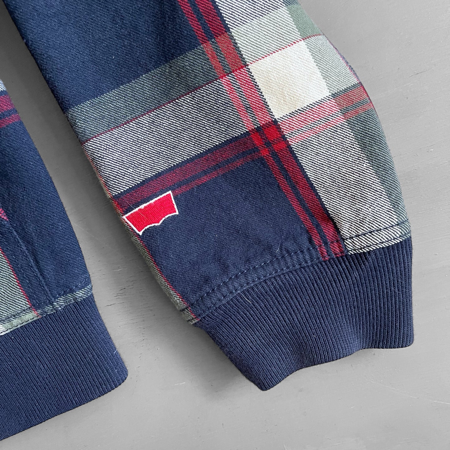 1990s Levi’s reversible plaid hoodie (M/L)