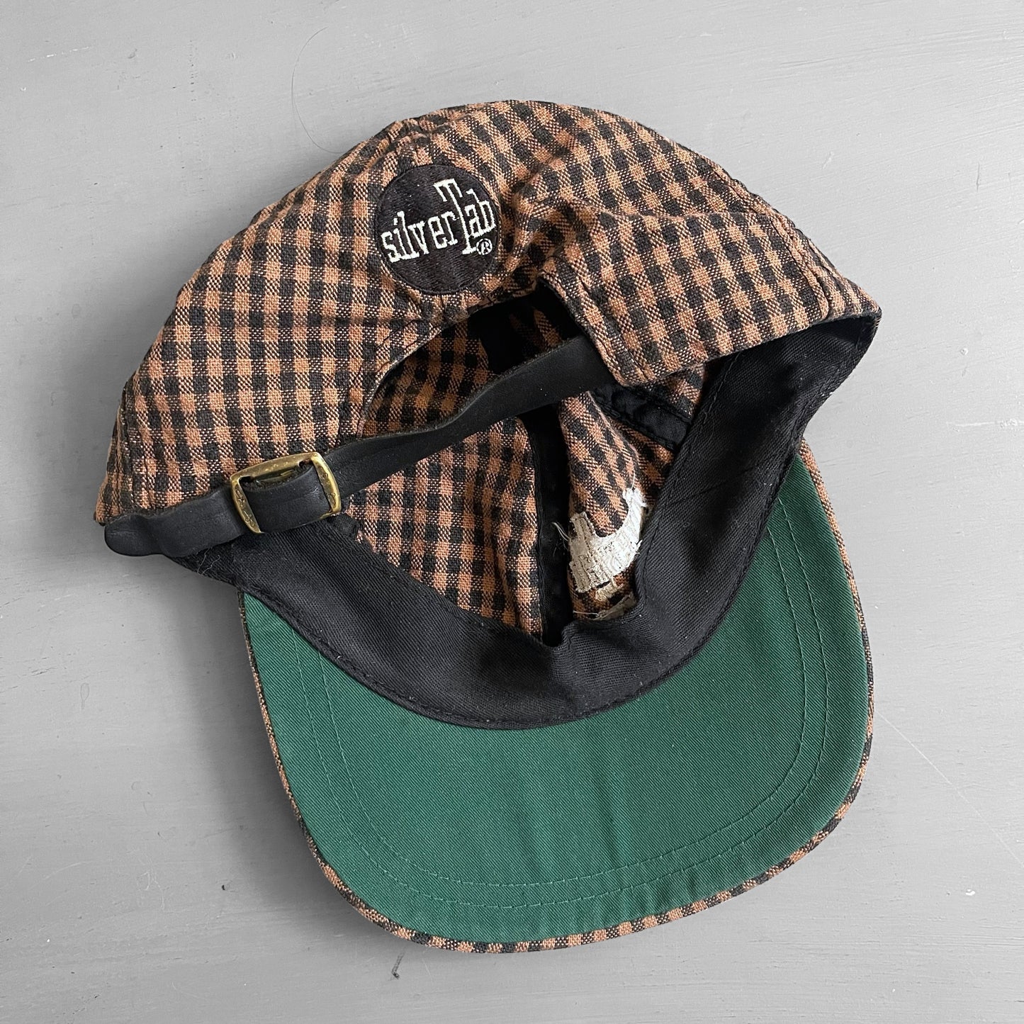 1990s Levi’s SilverTab jeans plaid cap