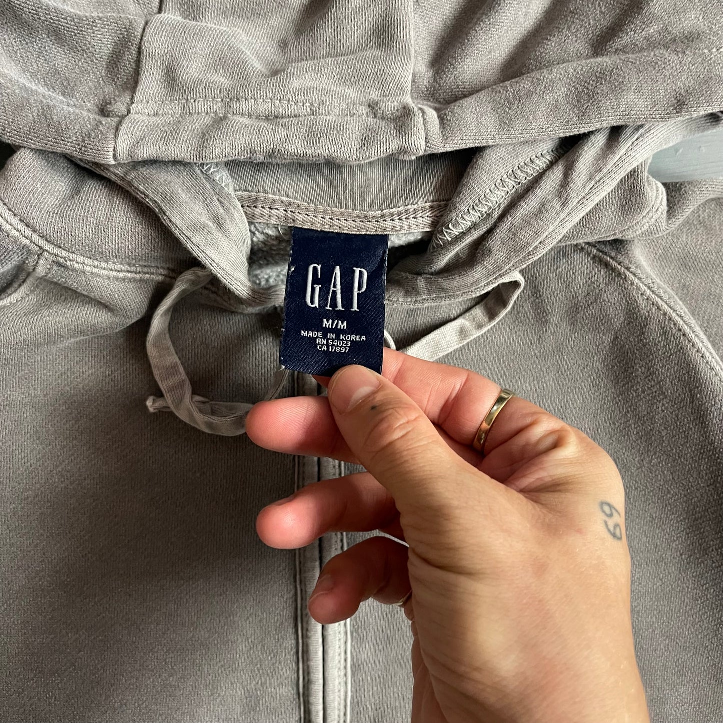 1990s GAP contrast hoodie (M/L)
