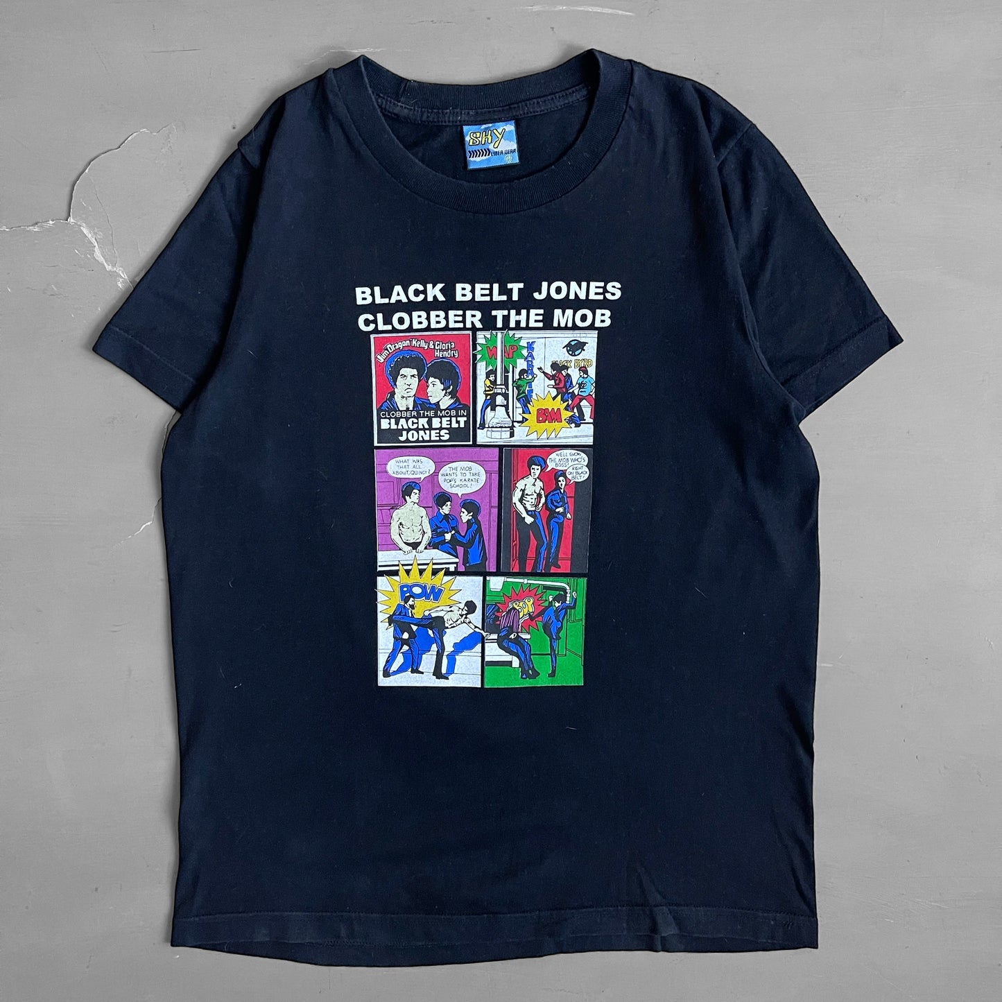 2000s Black belt jones clobber mob comic T-shirt (S/M)