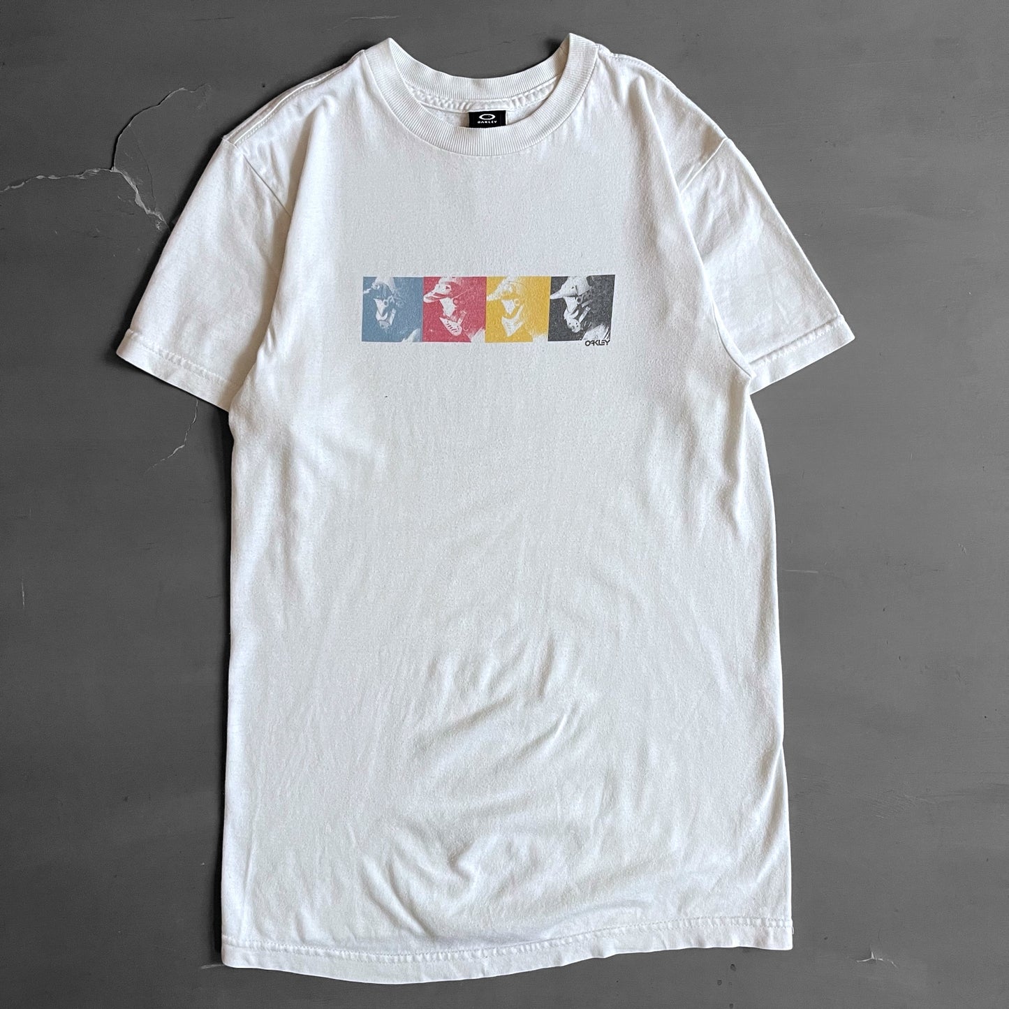 2000s Oakley T-shirt (S)