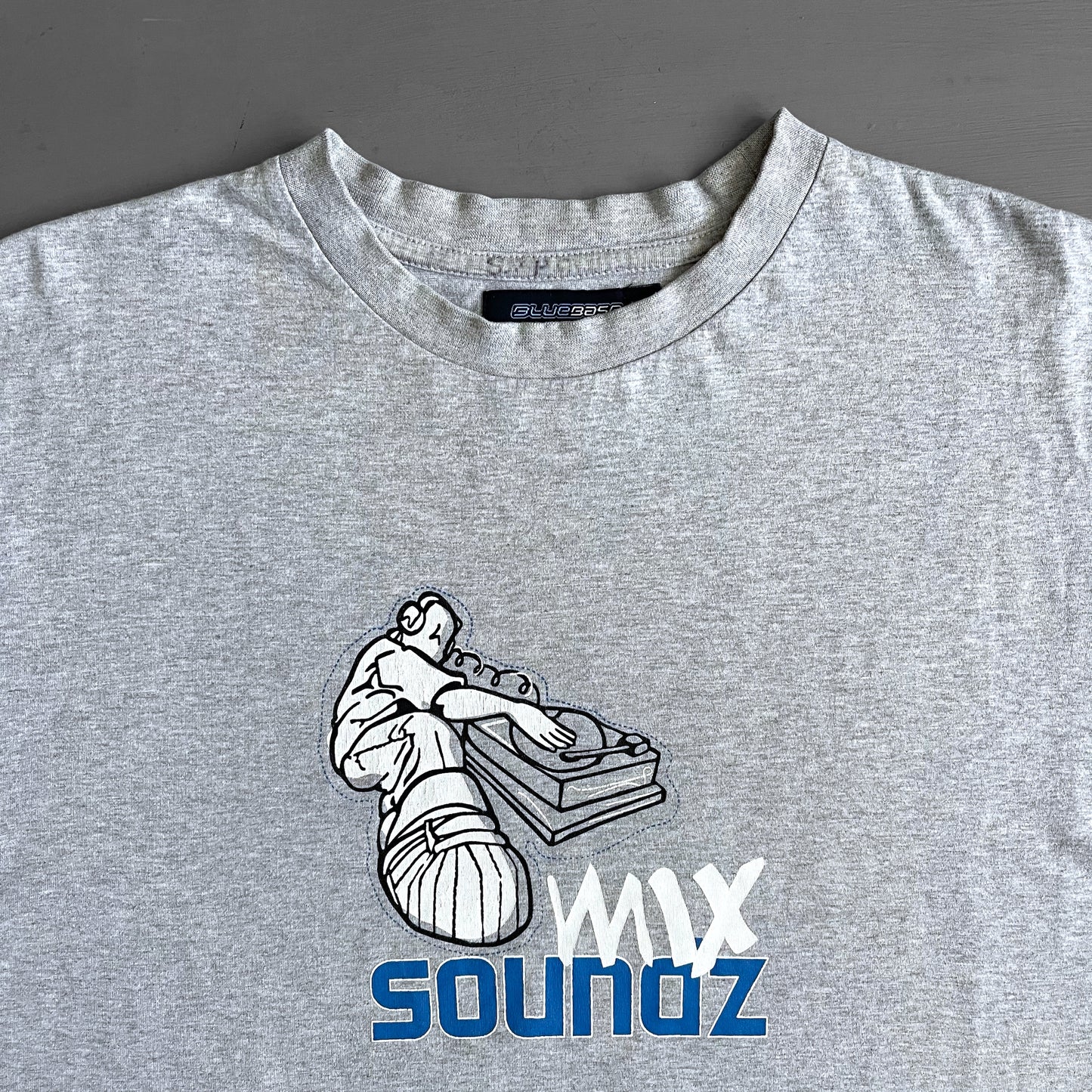 2000s Mix Soundz T-shirt (M)