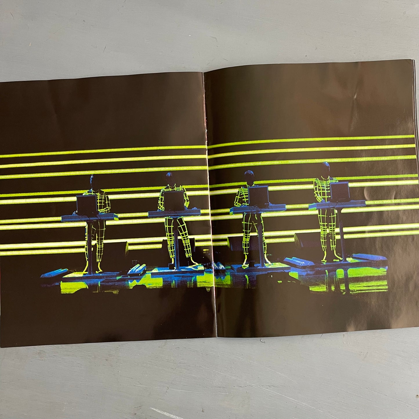 2004 Kraftwerk der katalog tour booklet