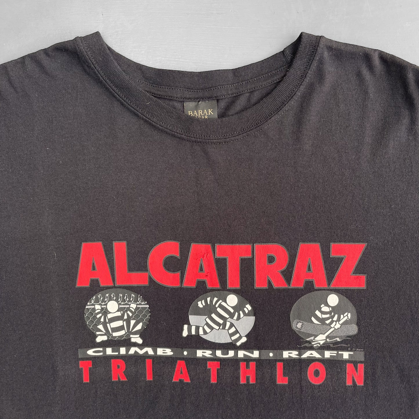 2000s Alcatraz triathlon T-Shirt (XL)