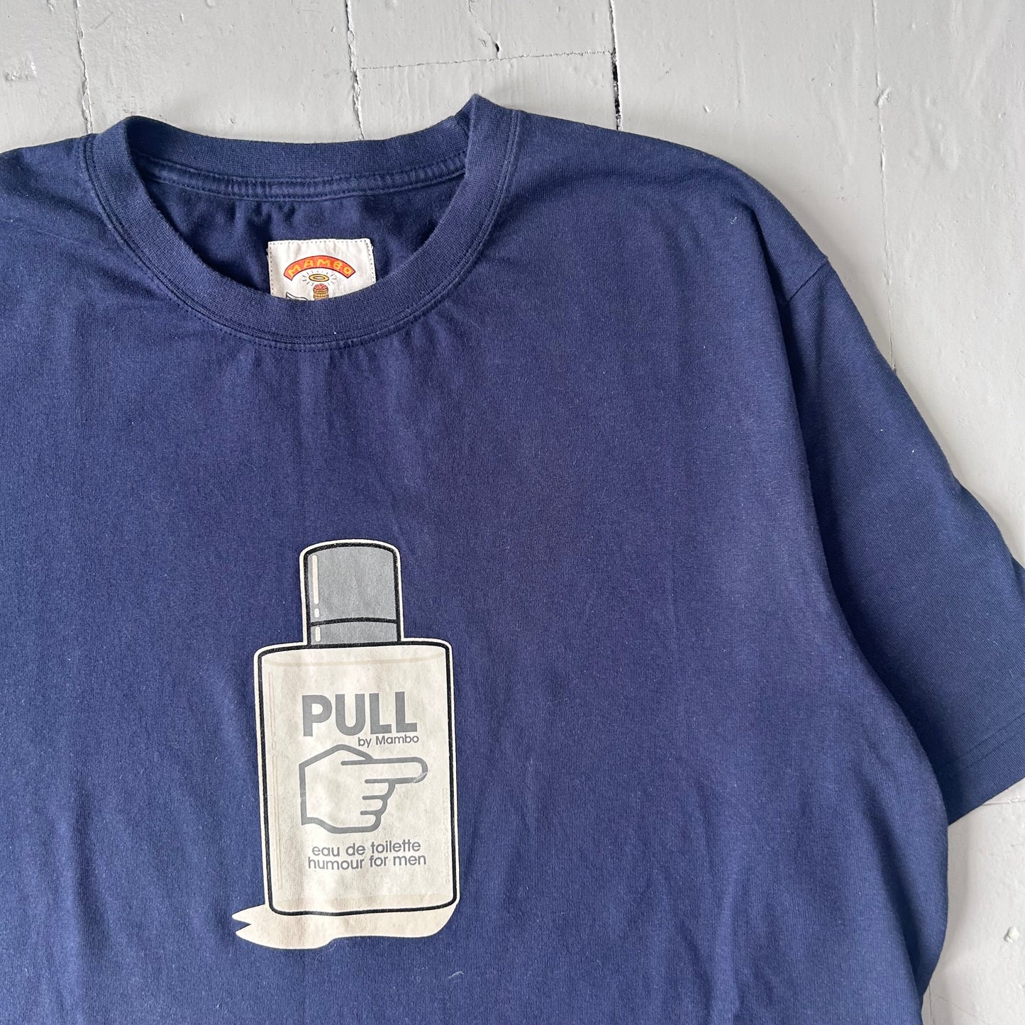 Early 2000s Mambo T-shirt (L/XL)