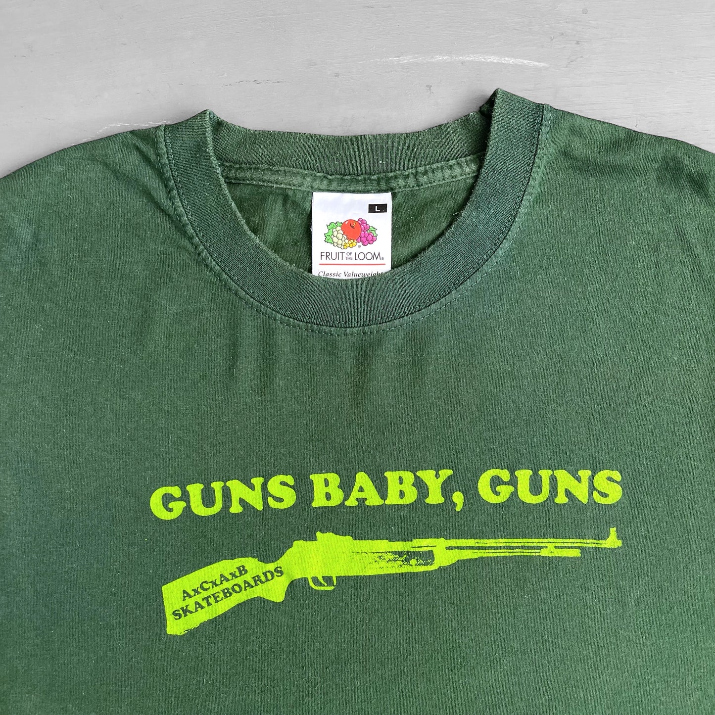 Early 2000s guns baby guns acab T-shirt (L)