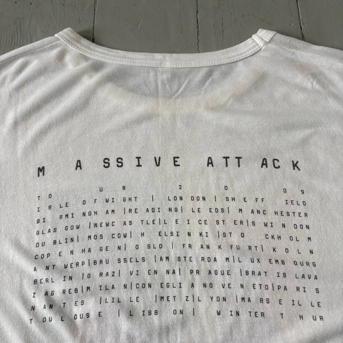 2009 Massive Attack T-shirt (M)
