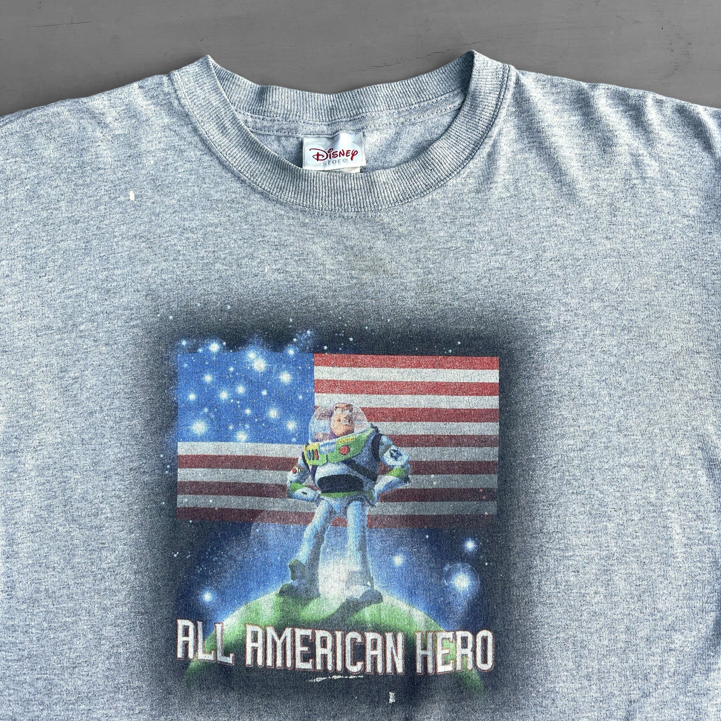 1999 all American hero buzz lightyear T-Shirt (M)