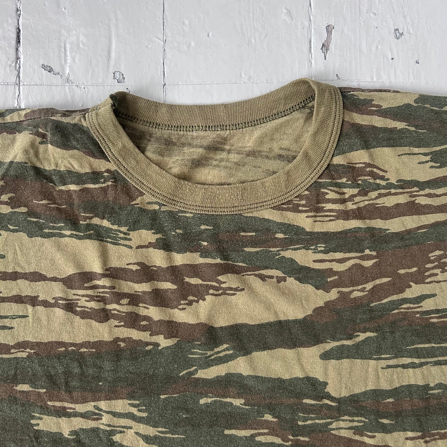 2000s camo dessert T-shirt (M/L)
