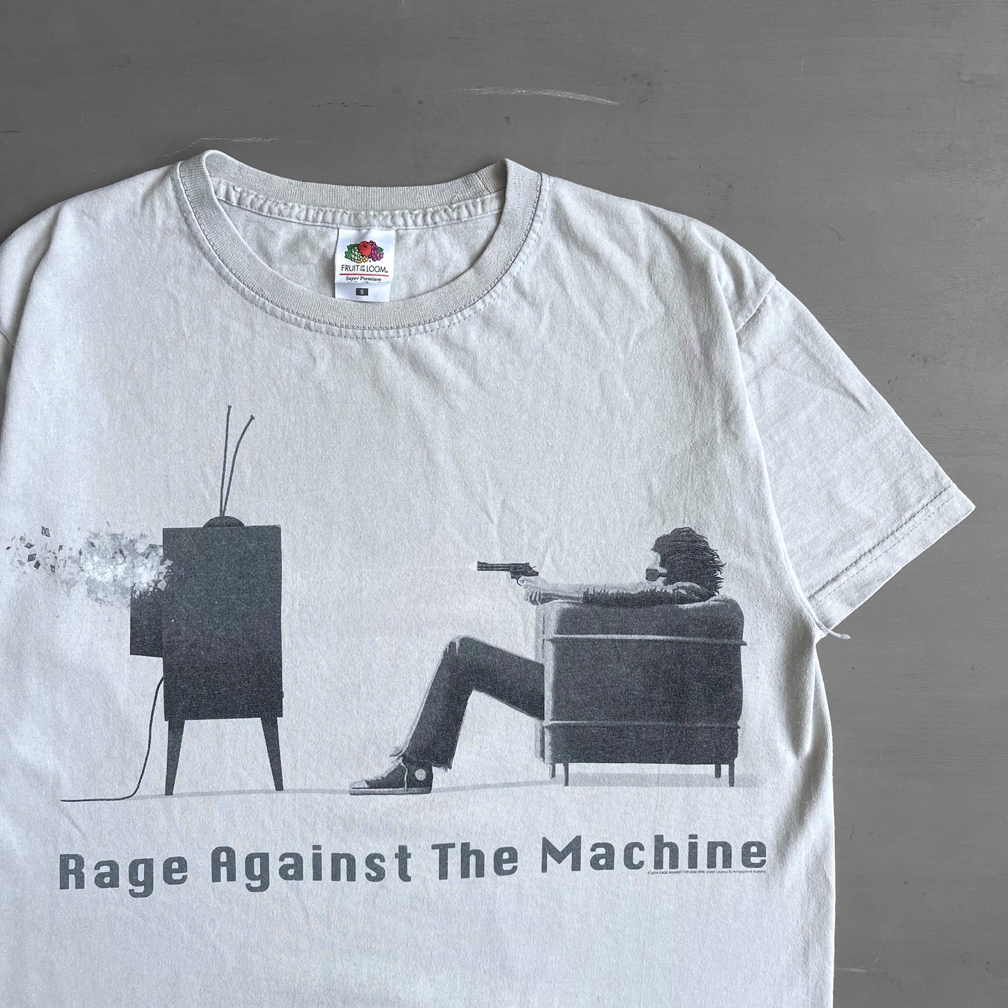 2014 Rage Against The Machine T-shirt (S/M)