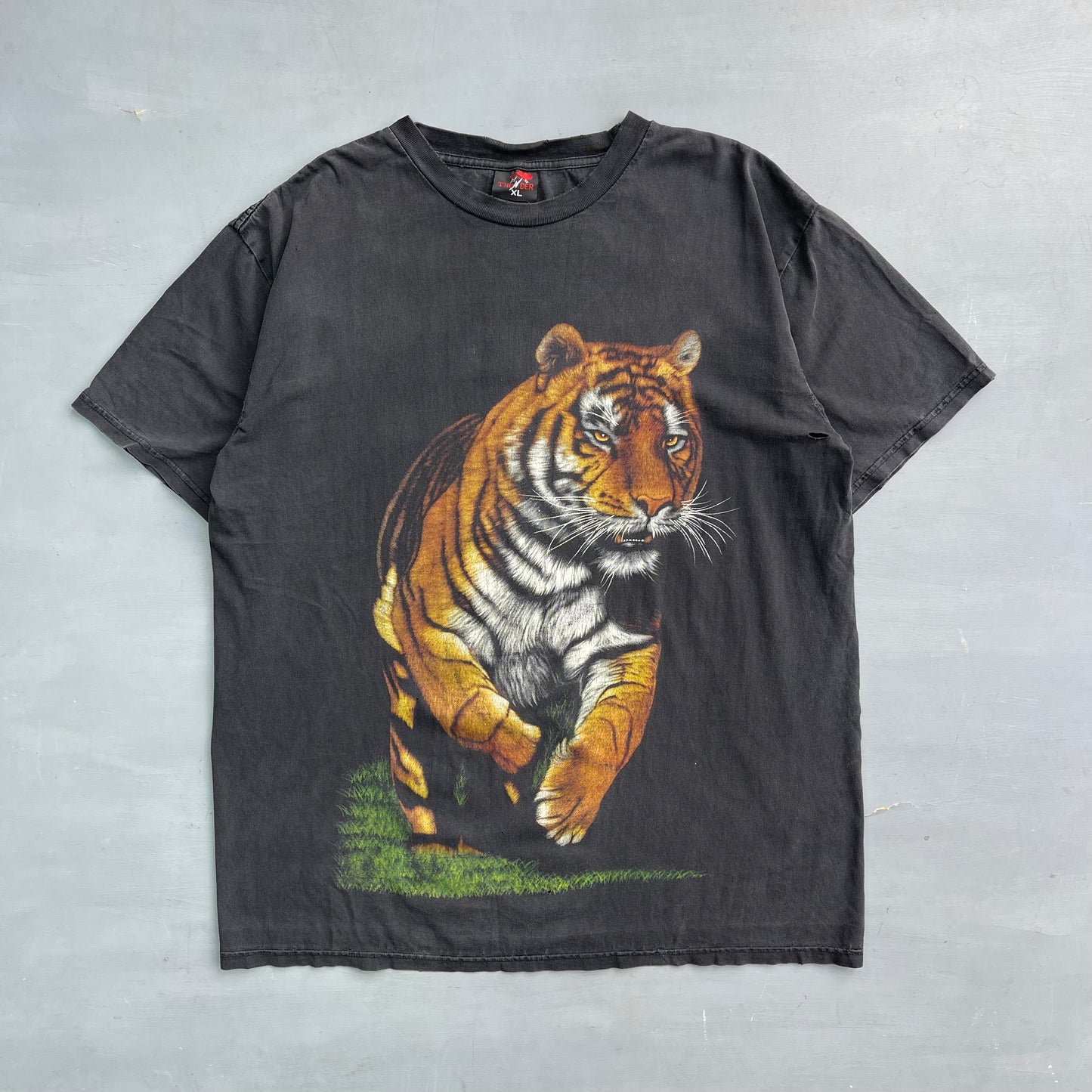 1990s Tiger graphic T-Shirt (XL)